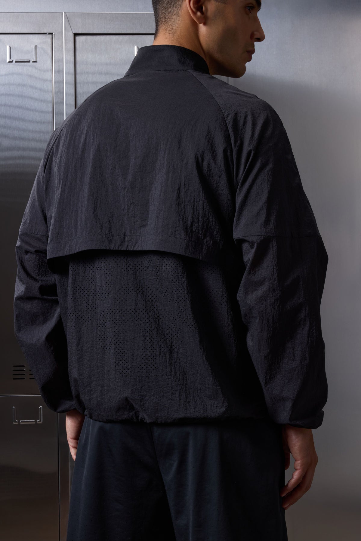 TRANSLUCENT FUNNEL NECK WINDBREAKER - BLACK