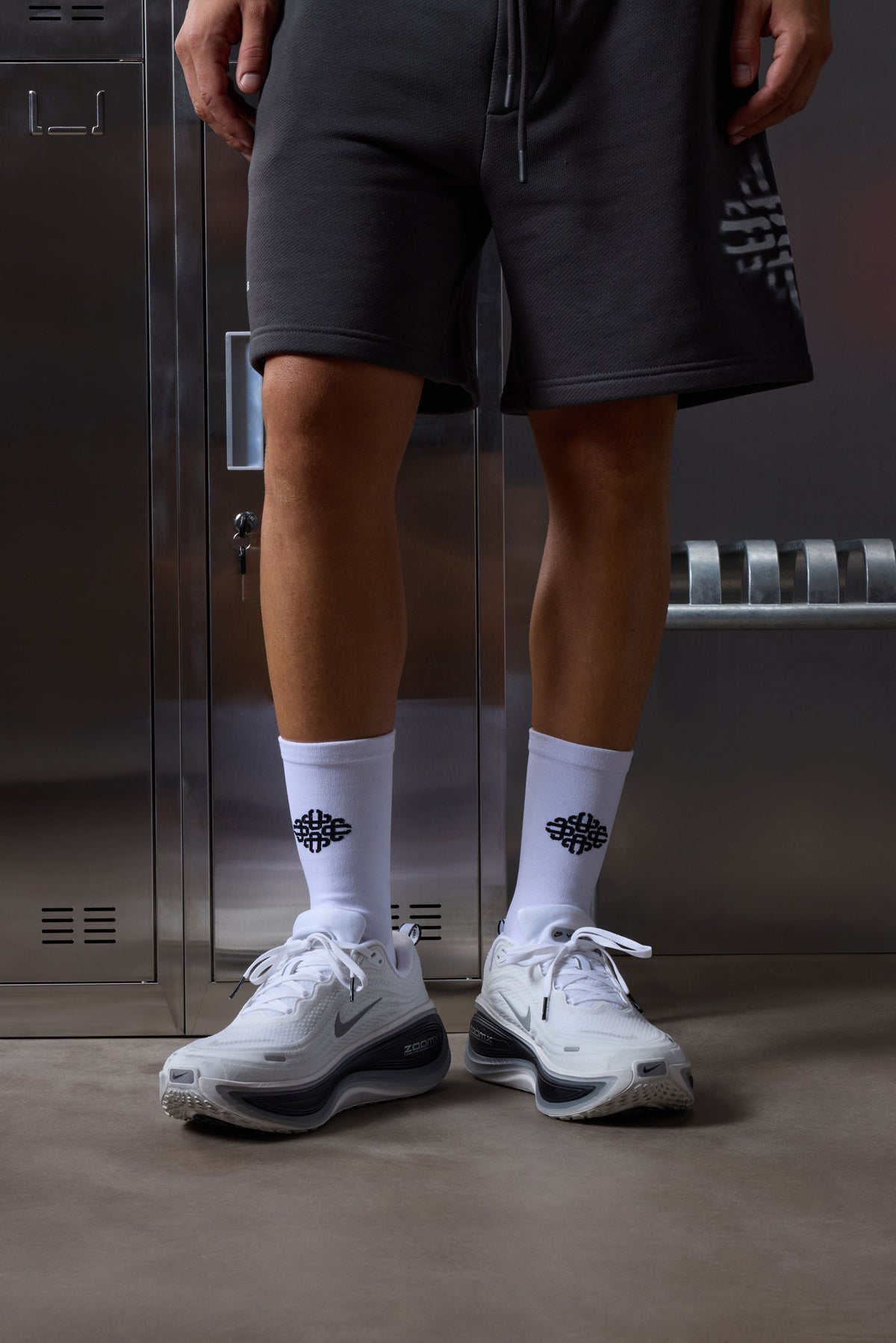TRAINING EMBLEM SOCKS - WHITE