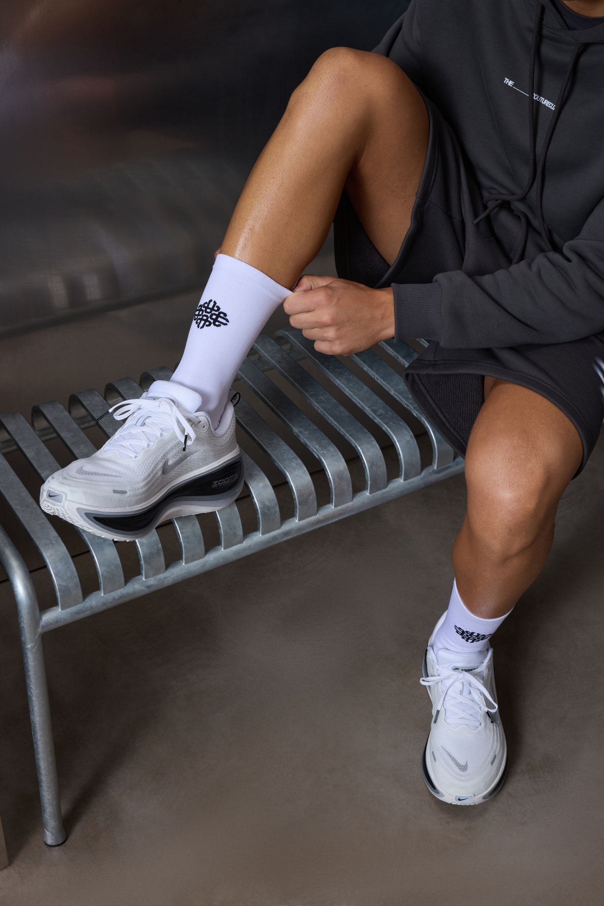 TRAINING EMBLEM SOCKS - WHITE