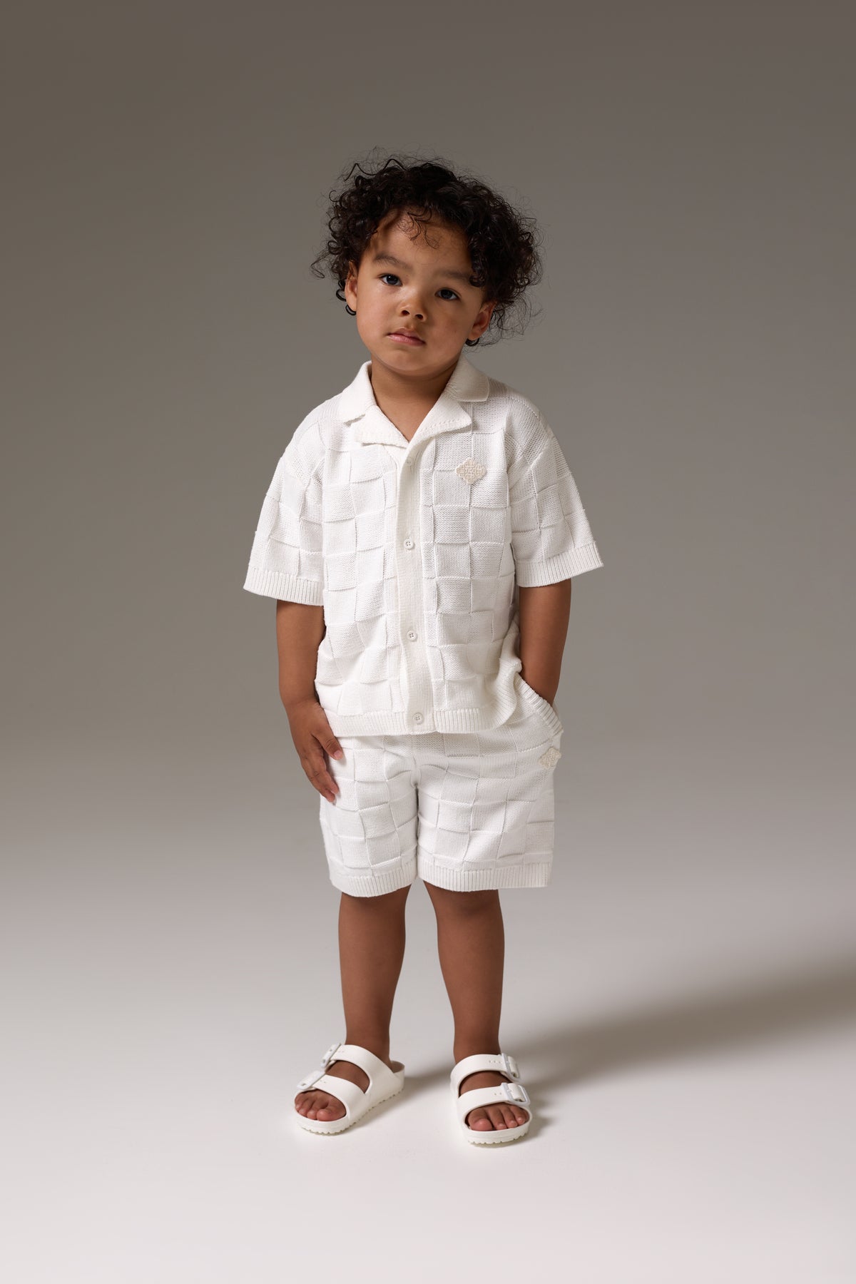 KIDS CHECKERBOARD KNITTED SHORT - OFF WHITE