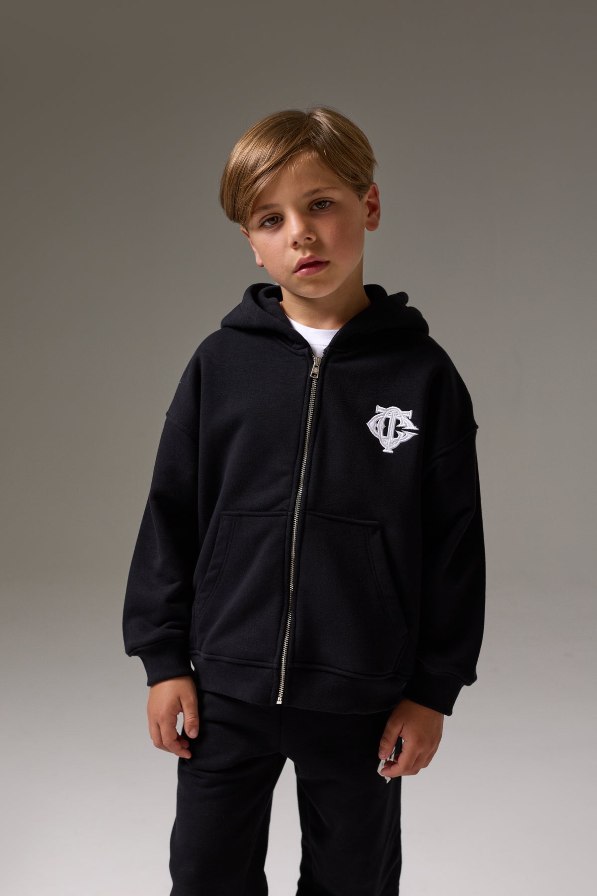 JUNIOR ZIP THROUGH EMBLEM APPLIQUE HOODIE - BLACK