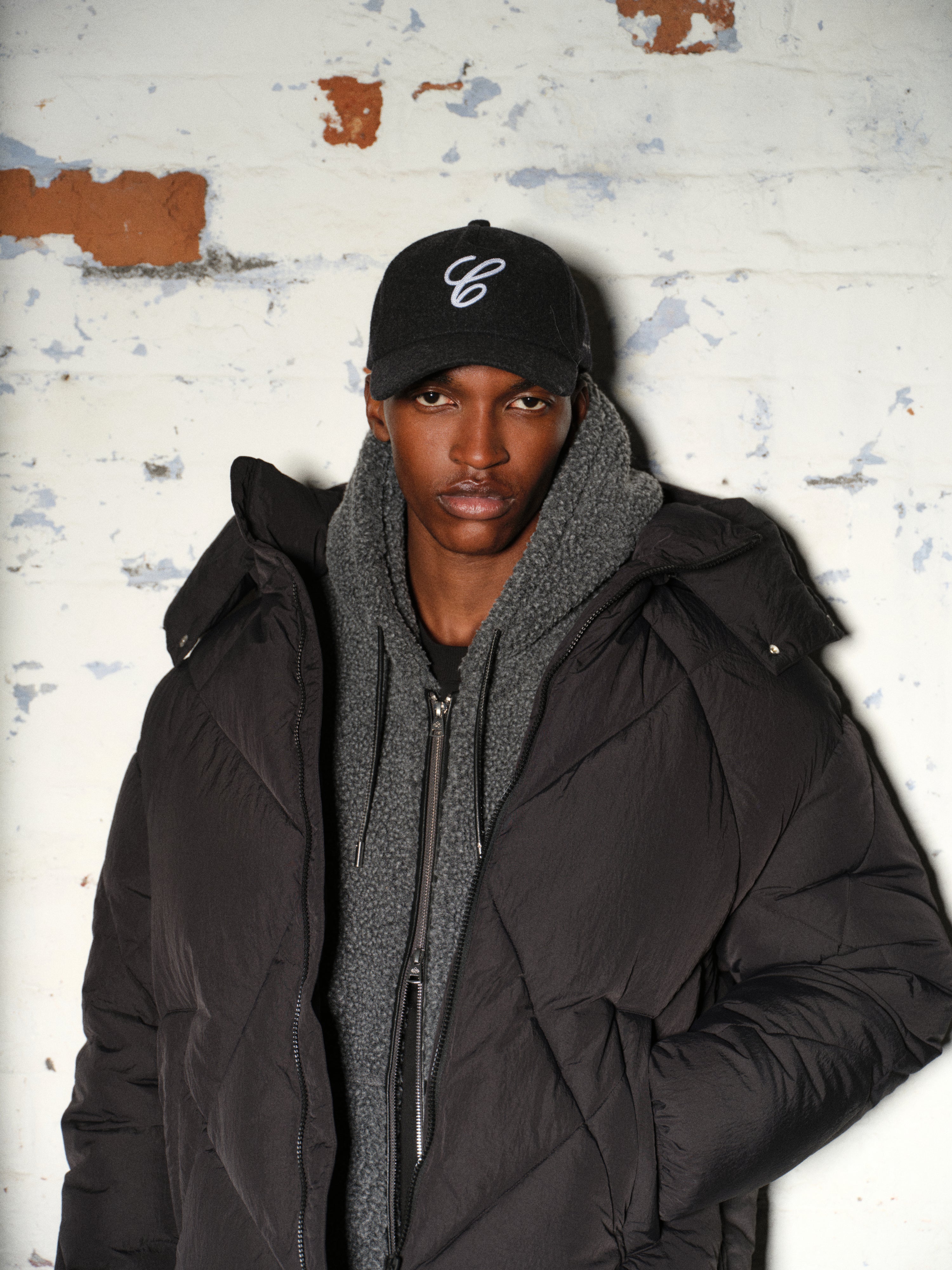DIAMOND QUILTED PUFFER COAT - BLACK