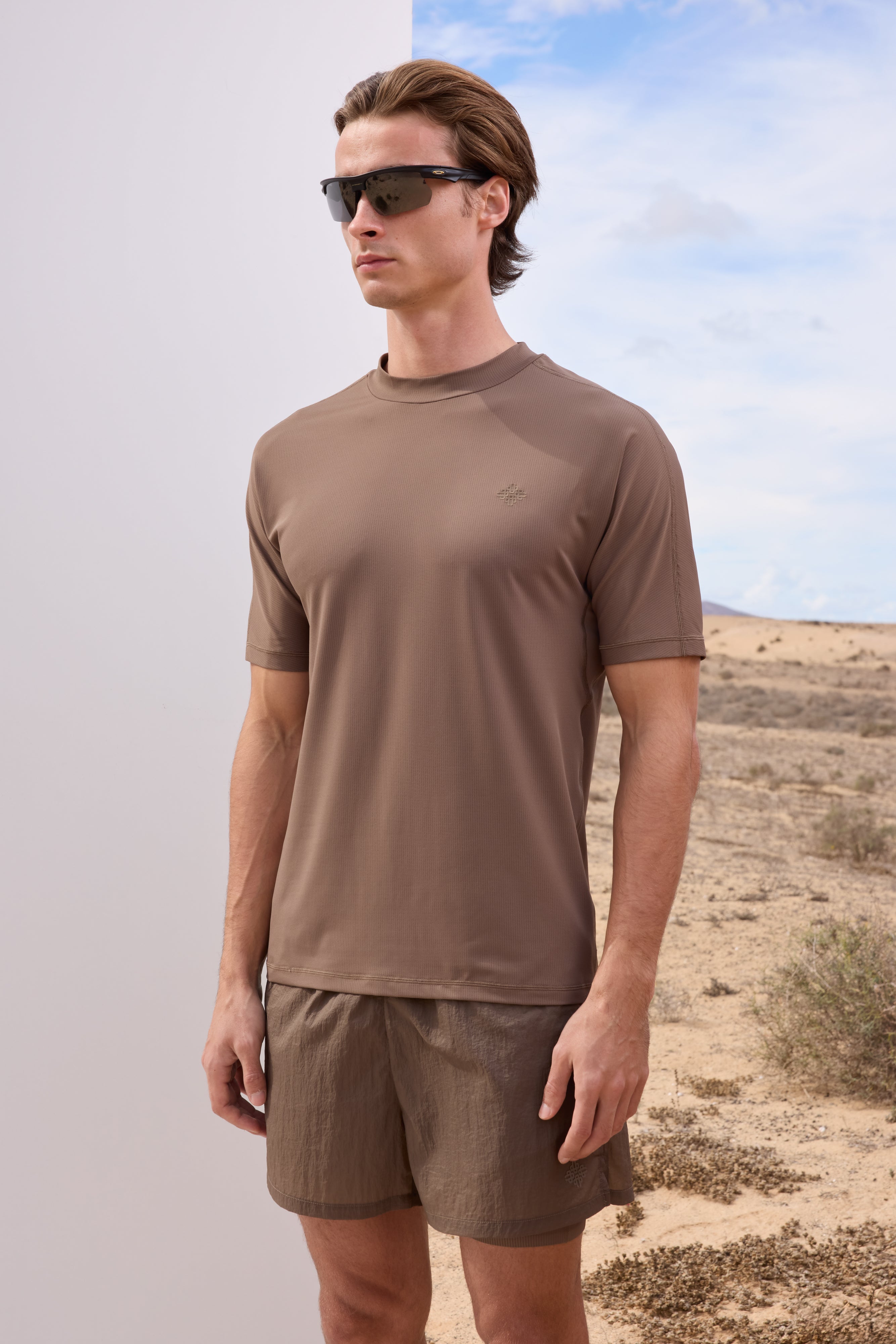 SHORT SLEEVE TRAINING TOP - BROWN
