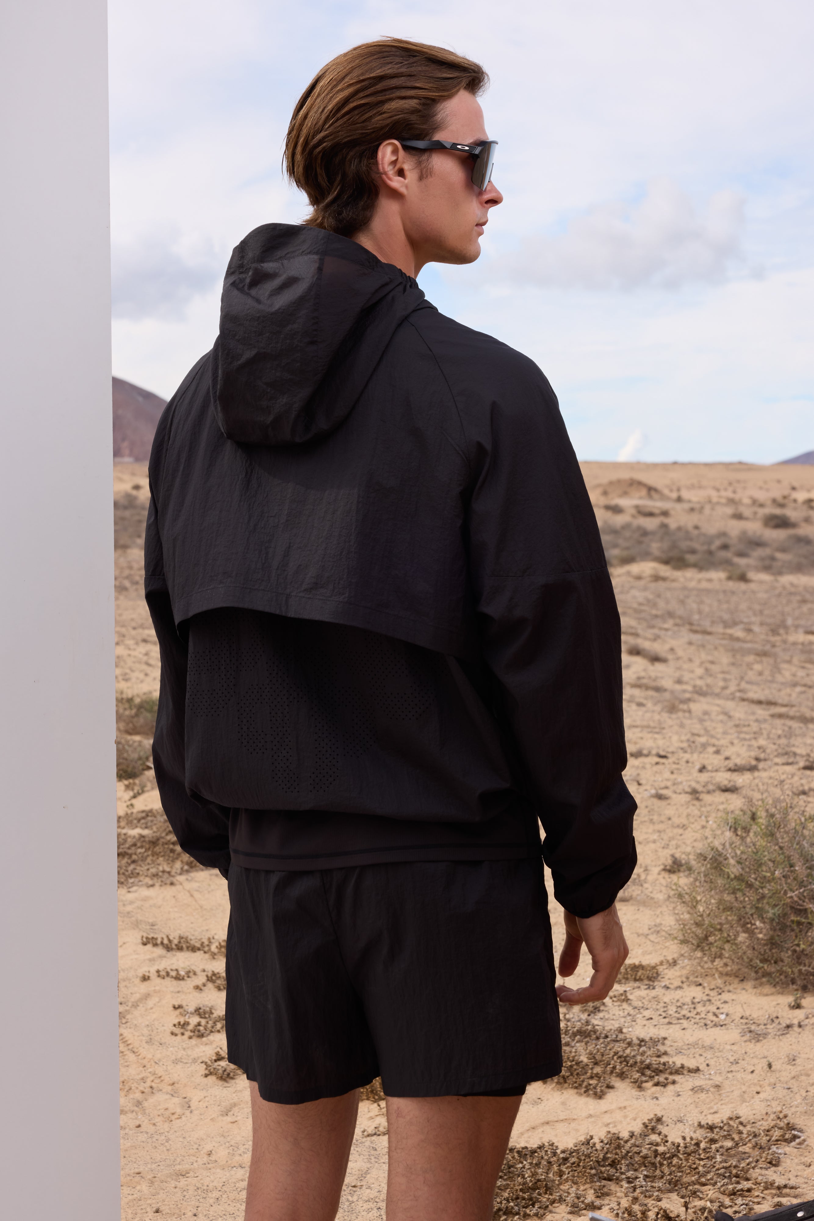 TRANSLUCENT WINDBREAKER - BLACK