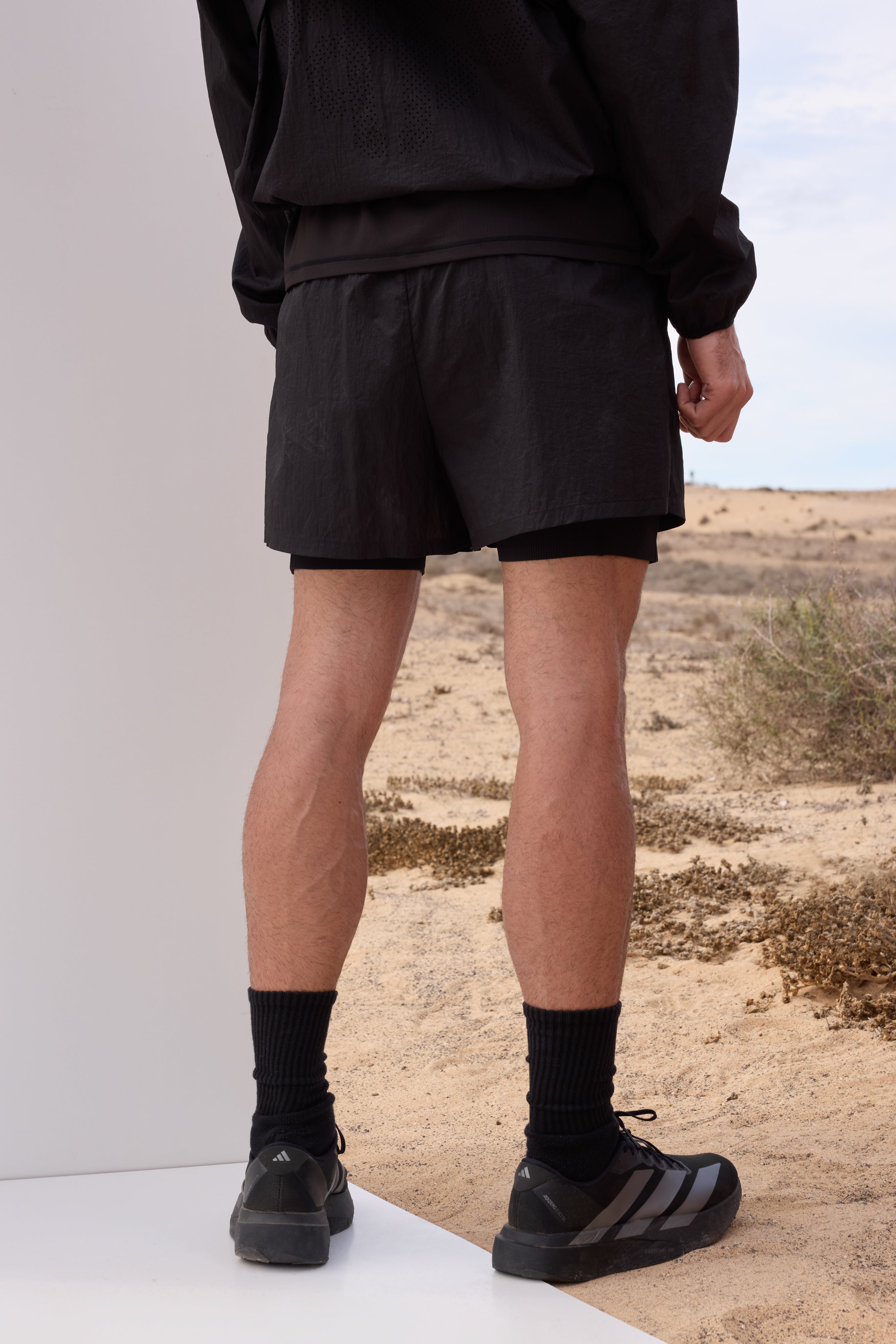 2-1 TRANSLUCENT RUN SHORT - BLACK