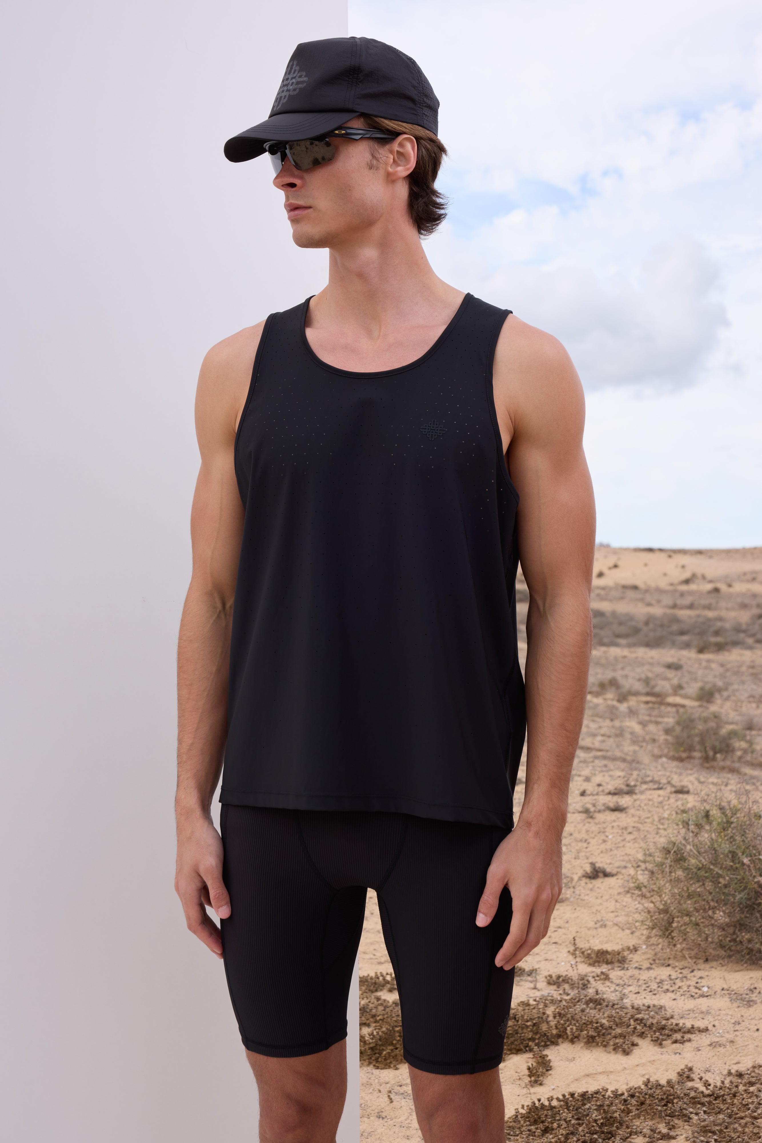 RUNNING VEST - BLACK