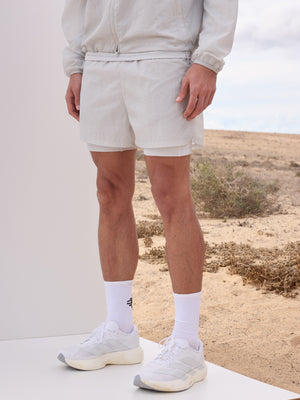 2-1 TRANSPARENT RUN SHORT - WHITE