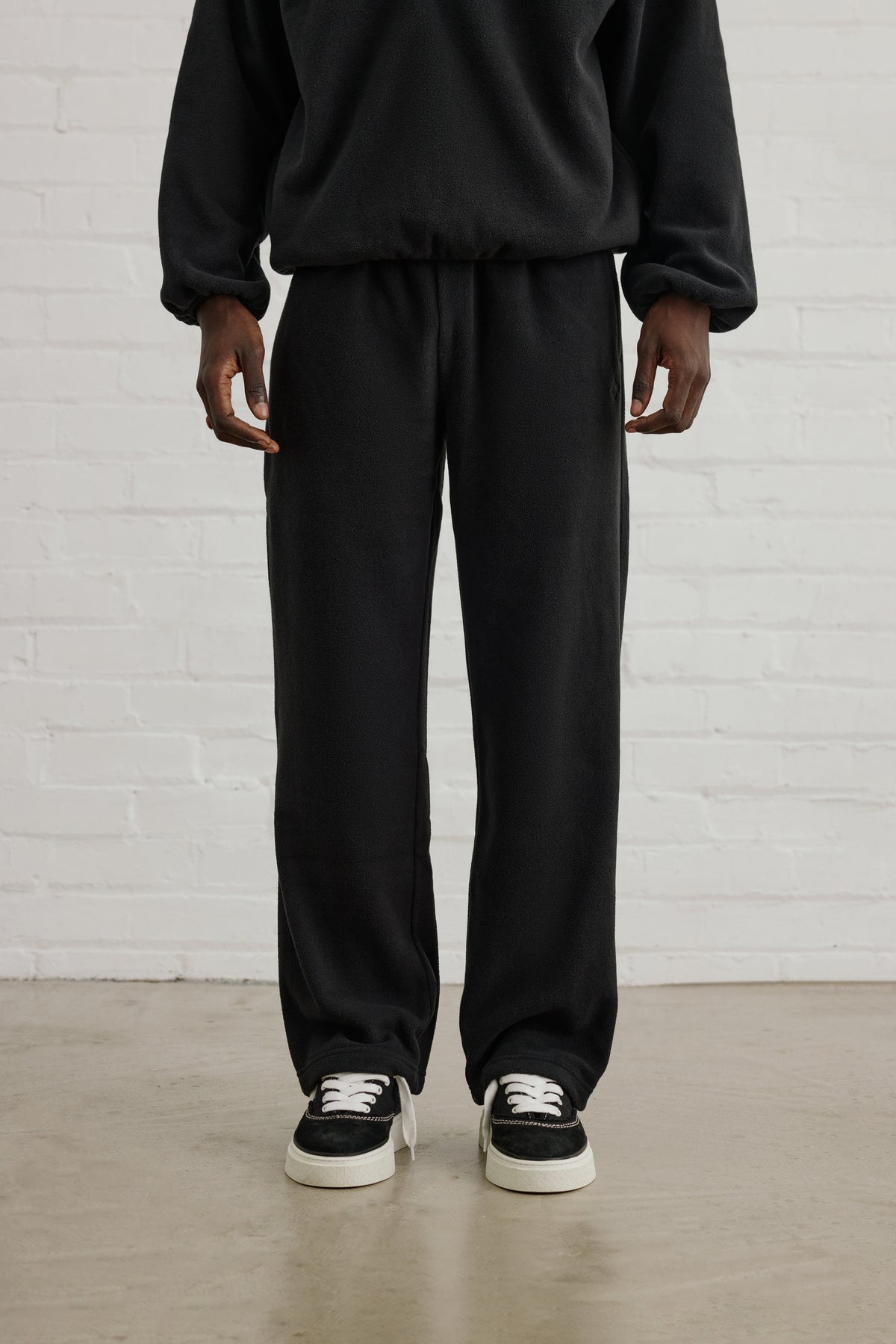 POLAR FLEECE JOGGERS - BLACK