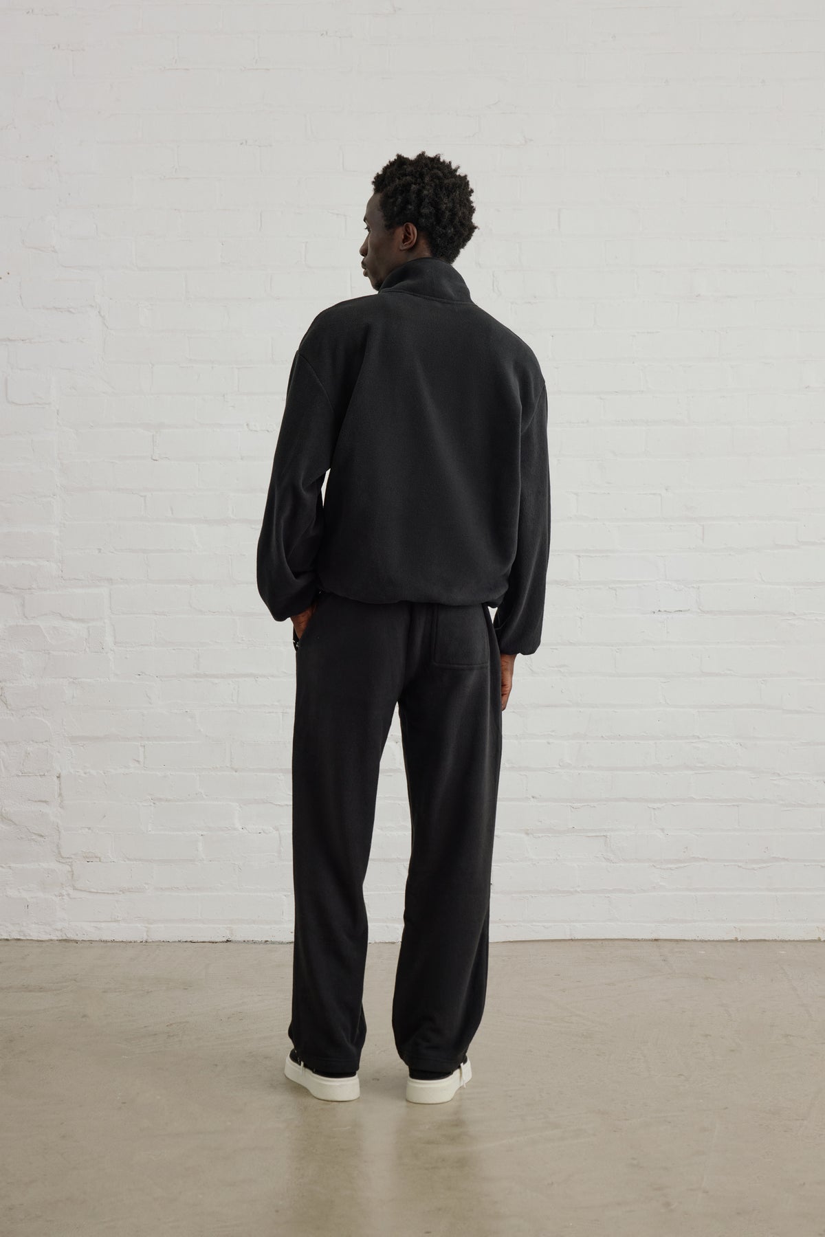 POLAR FLEECE JOGGERS - BLACK