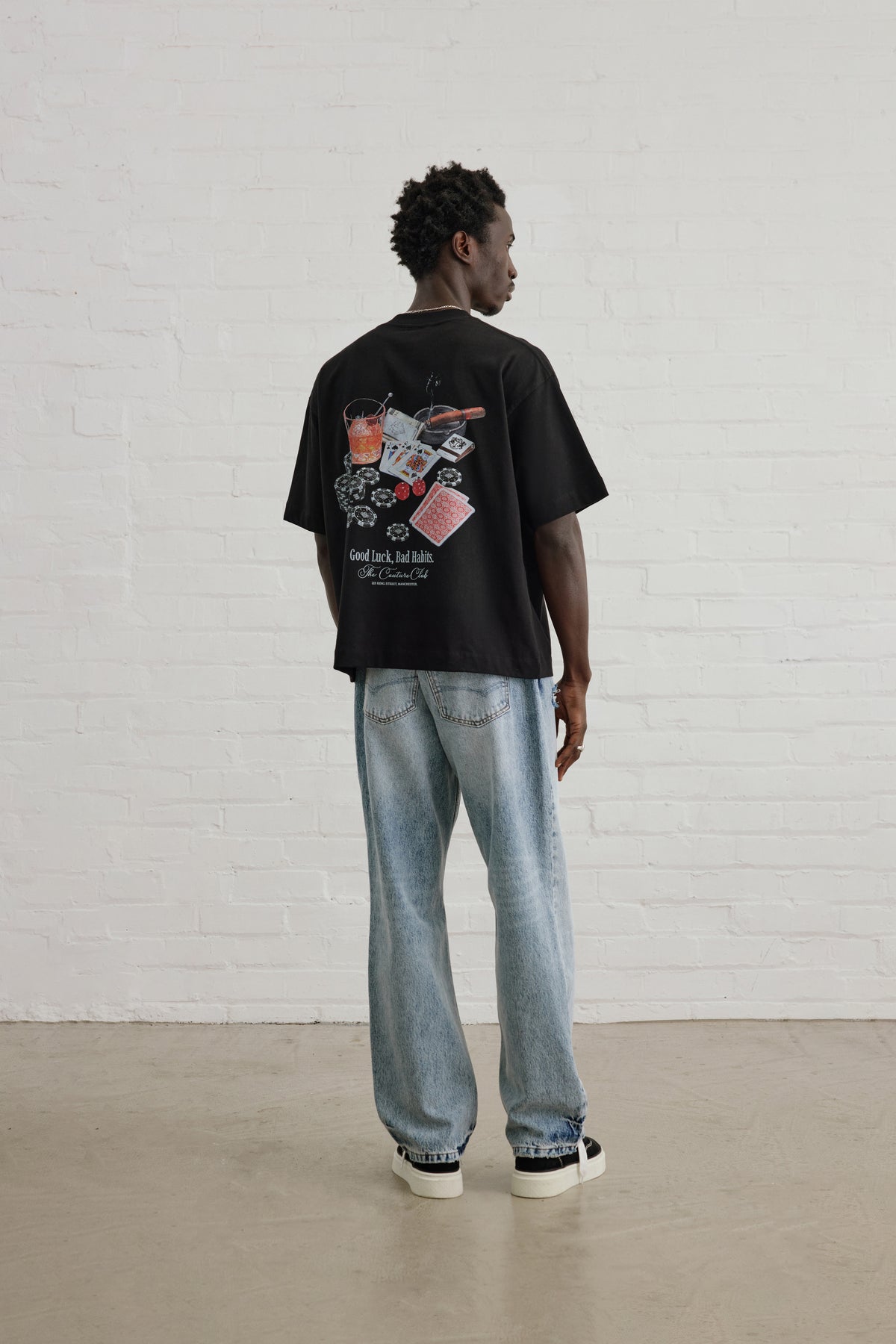 BAD HABITS GRAPHIC T-SHIRT - BLACK