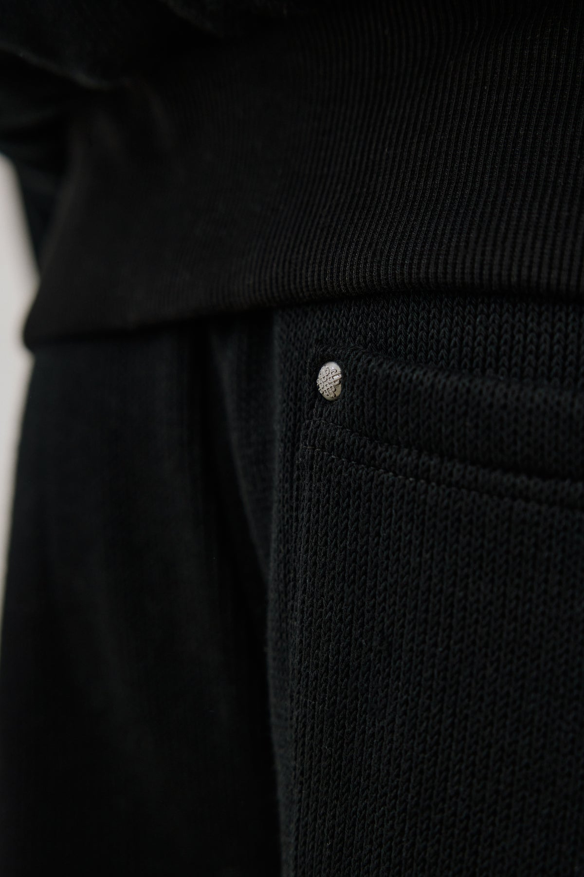 KNIT FLEECEBACK JOGGERS - BLACK