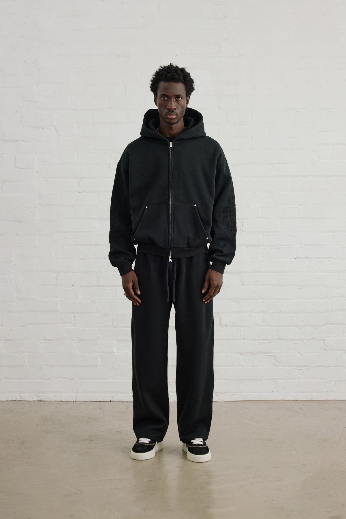 KNIT FLEECEBACK JOGGERS - BLACK