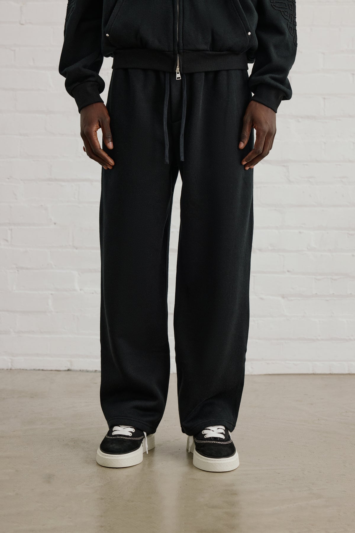 KNIT FLEECEBACK JOGGERS - BLACK