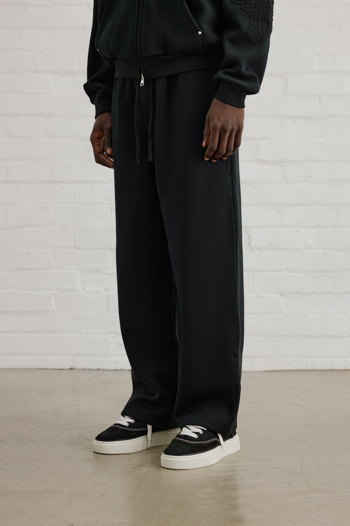 KNIT FLEECEBACK JOGGERS - BLACK