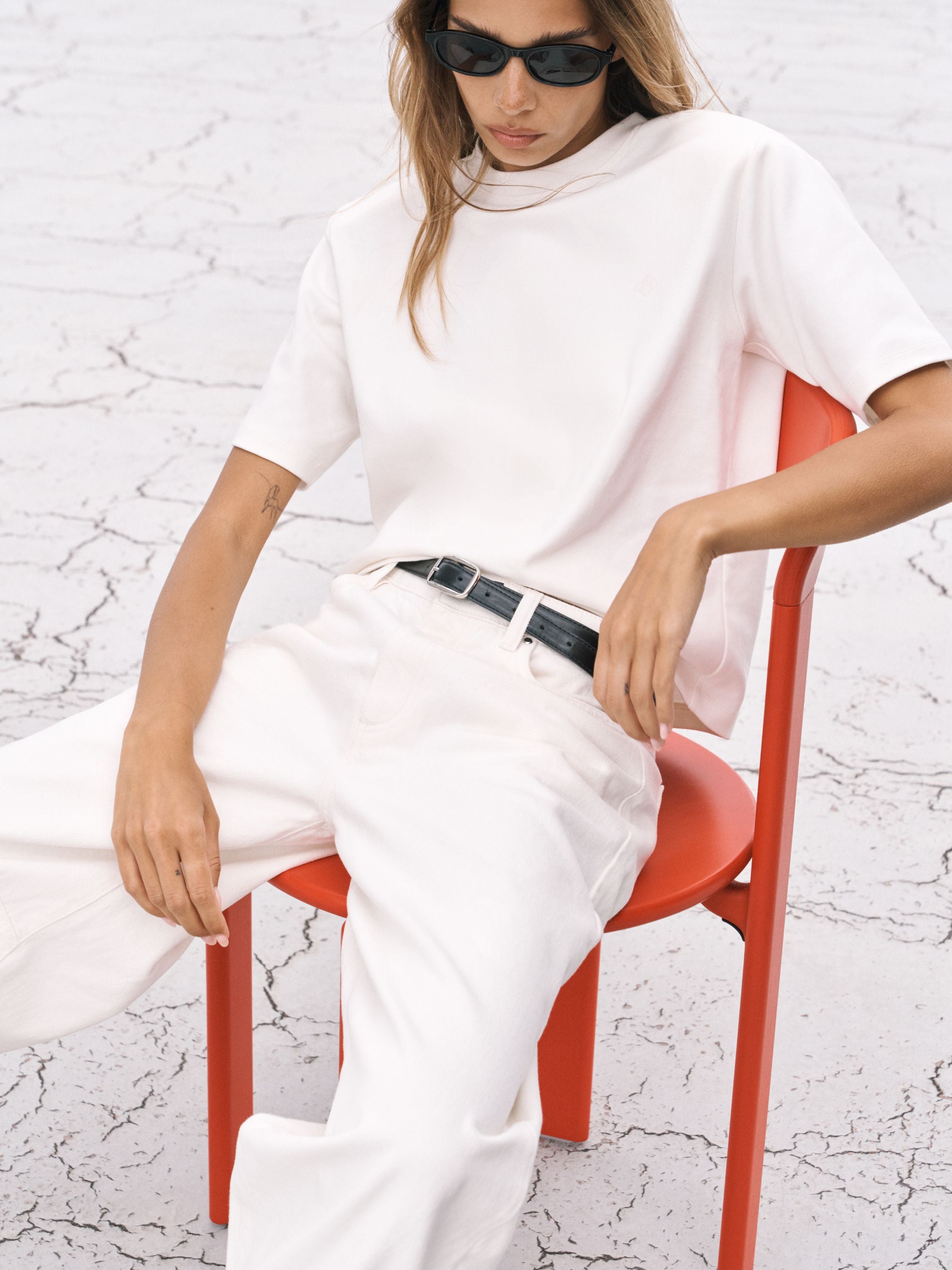SHOULDER PAD T-SHIRT - OFF WHITE