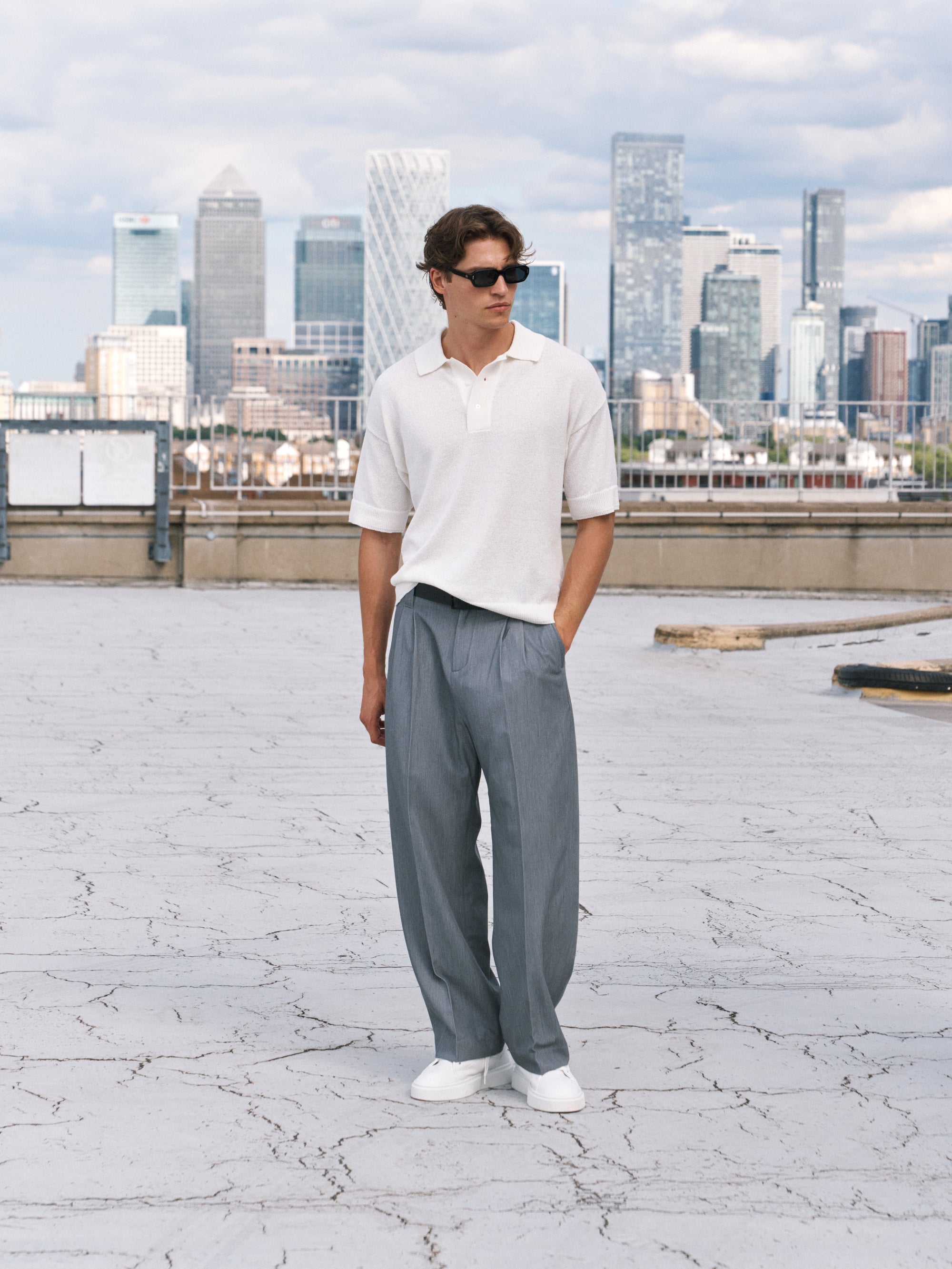 FINE GAUGE KNITTED SHORT SLEEVE POLO - WHITE