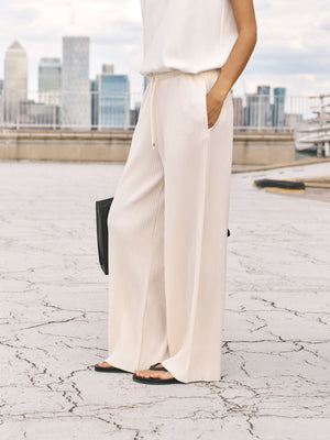 PLISSE TROUSERS - OFF WHITE