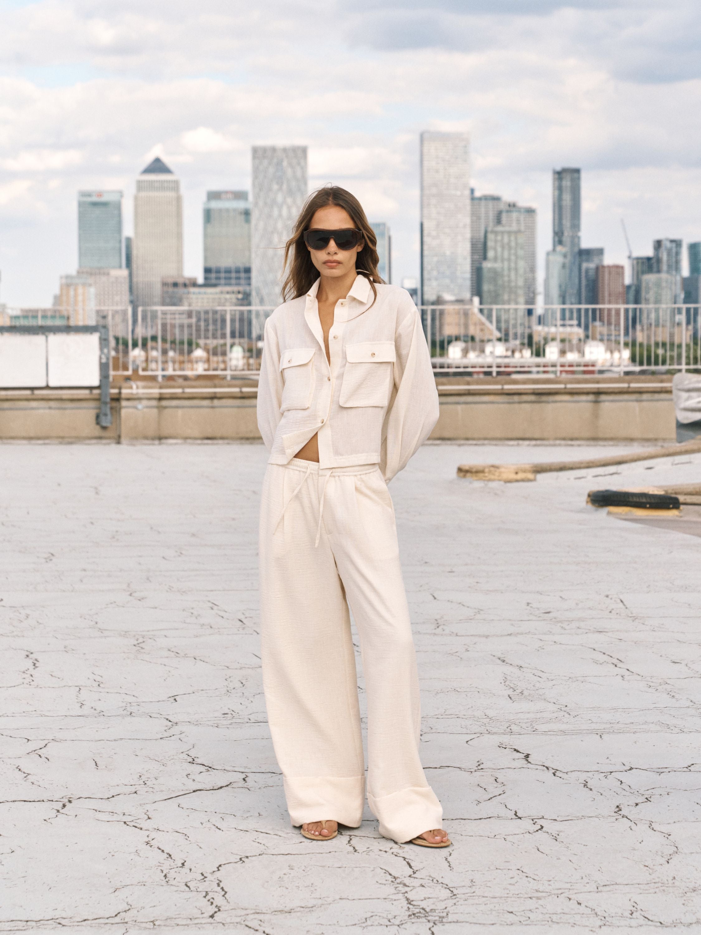 SHEER LINEN PATCH POCKET SHIRT - OFF WHITE