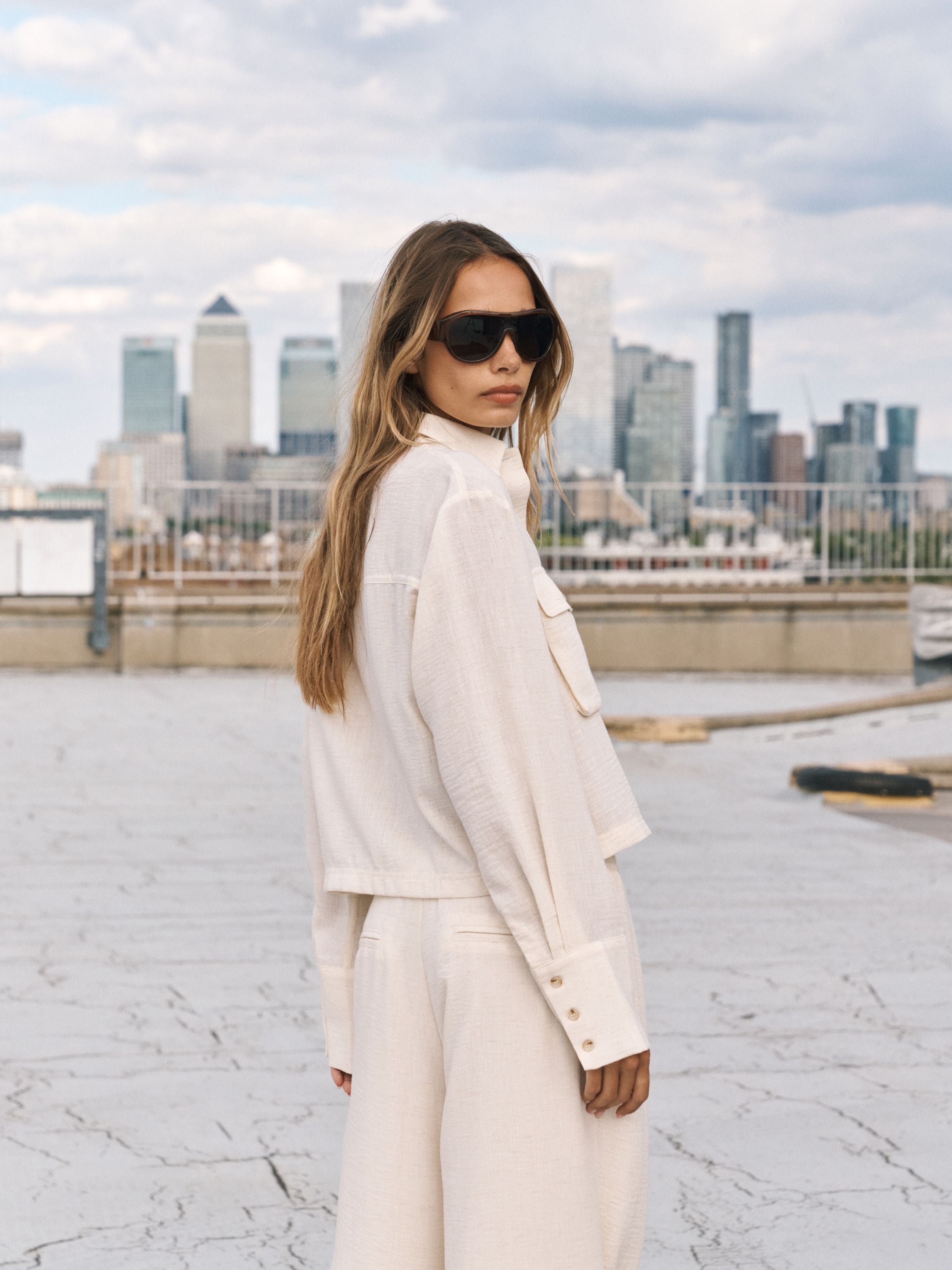 SHEER LINEN PATCH POCKET SHIRT - OFF WHITE