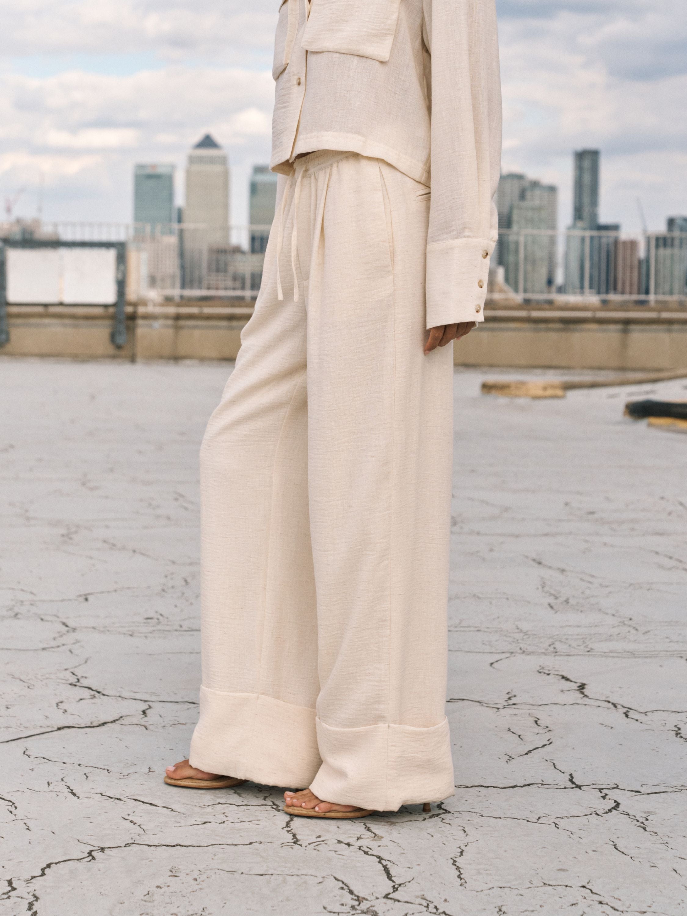 LINEN DEEP HEM TROUSERS - OFF WHITE