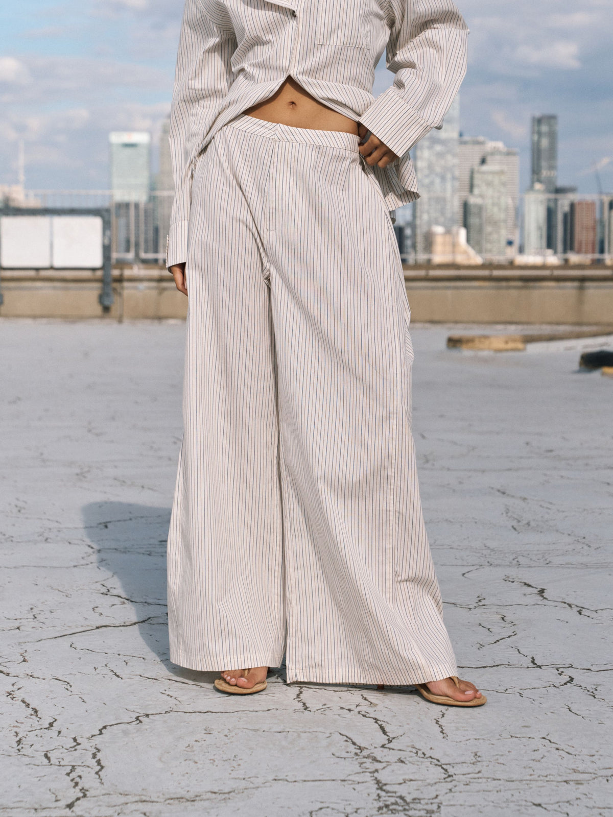 STRIPE WIDE LEG TROUSERS - OFF WHITE
