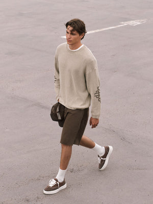 WASHED EMBLEM KNIT CREW - BEIGE