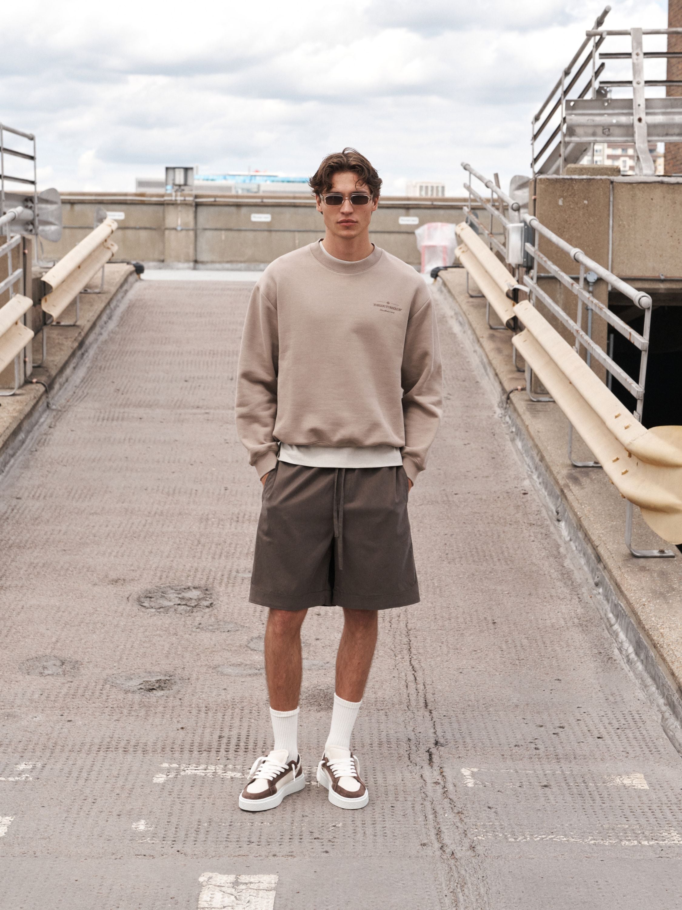 TONAL COPYRIGHT MULTI GRAPHIC CREW - BROWN