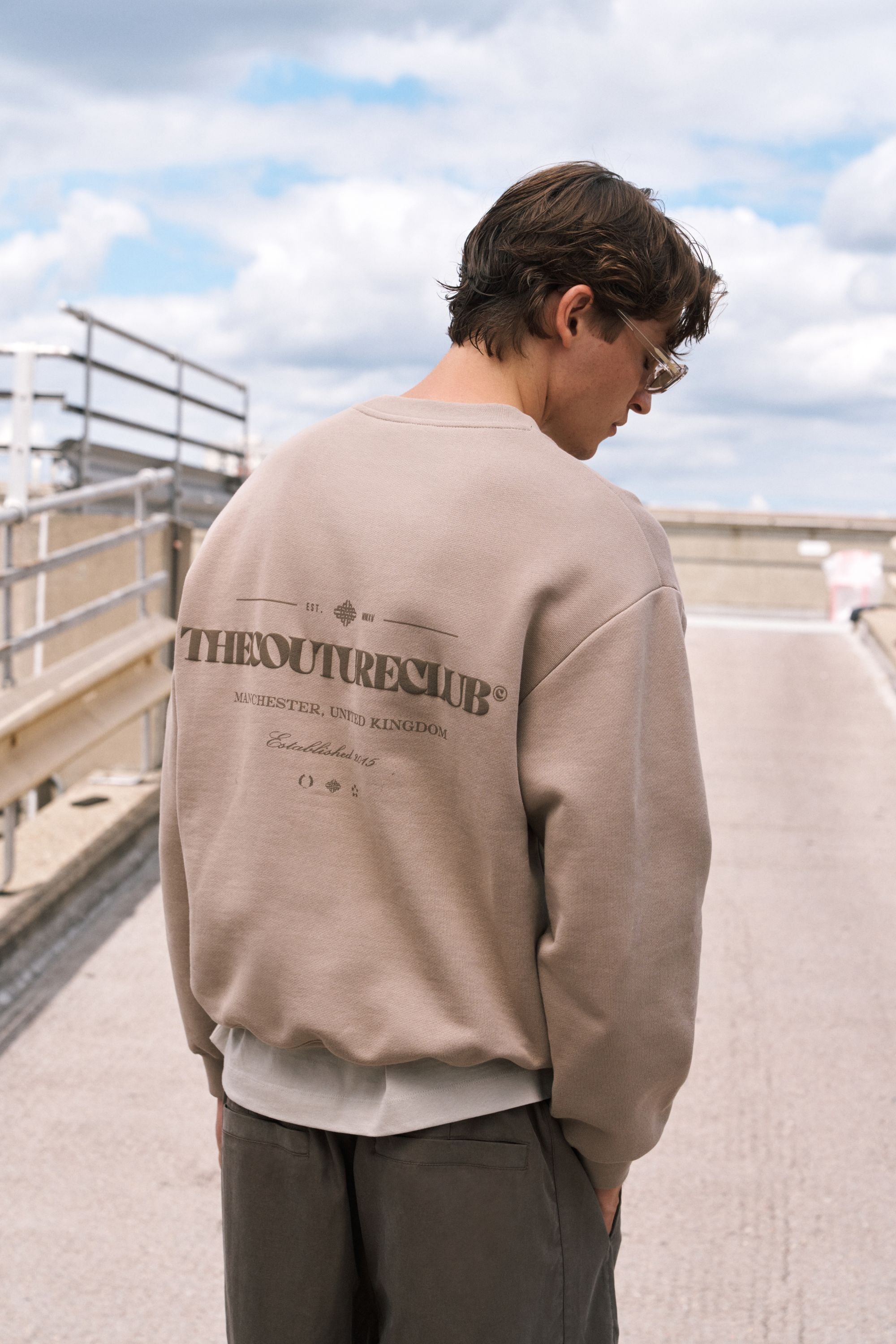TONAL COPYRIGHT MULTI GRAPHIC CREW - BROWN