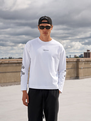 EMBLEM CHAIN GRAPHIC LONG SLEEVE T-SHIRT - WHITE