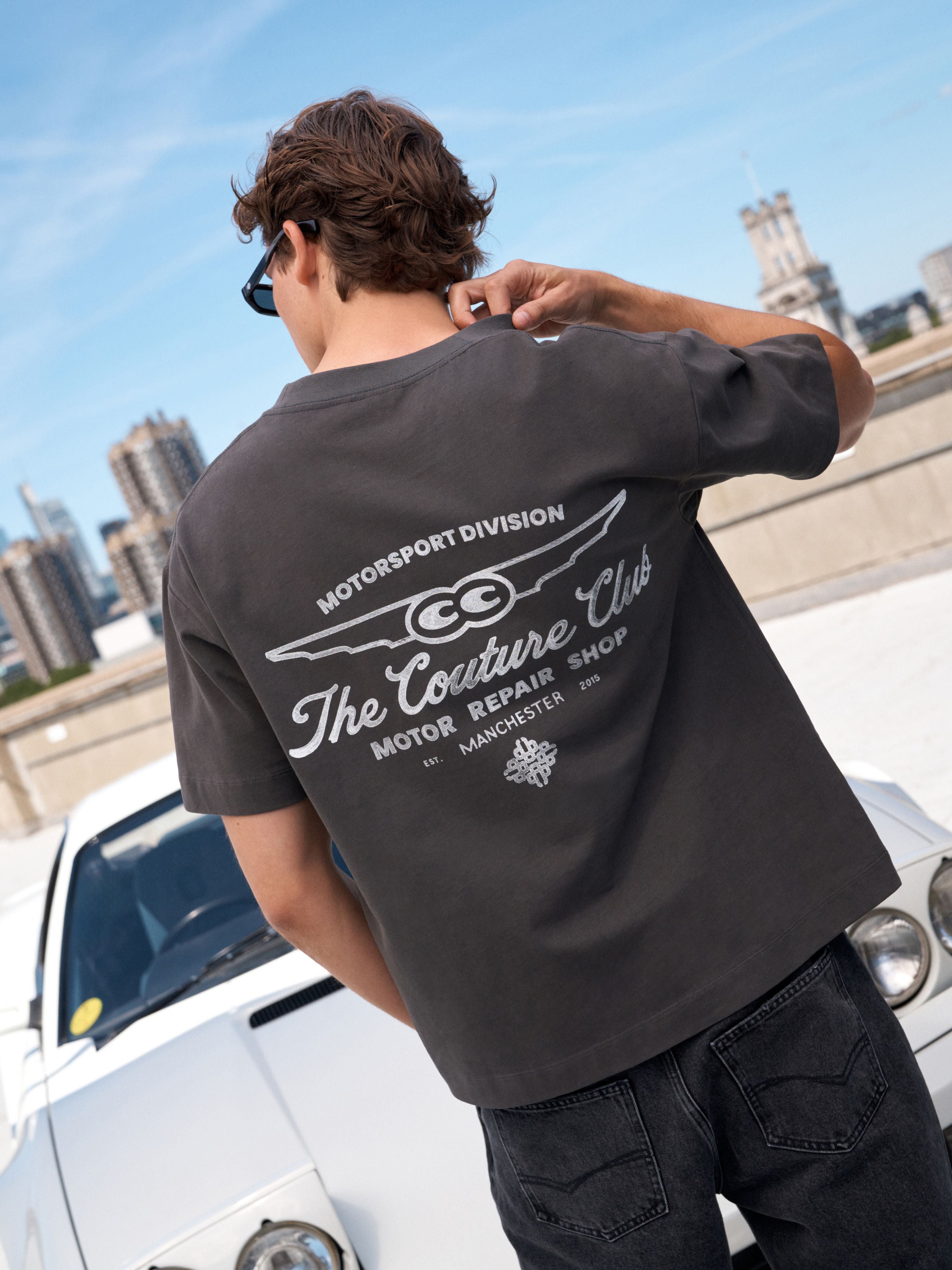 MOTOR REPAIR SHOP GRAPHIC T-SHIRT - CHARCOAL WHITE