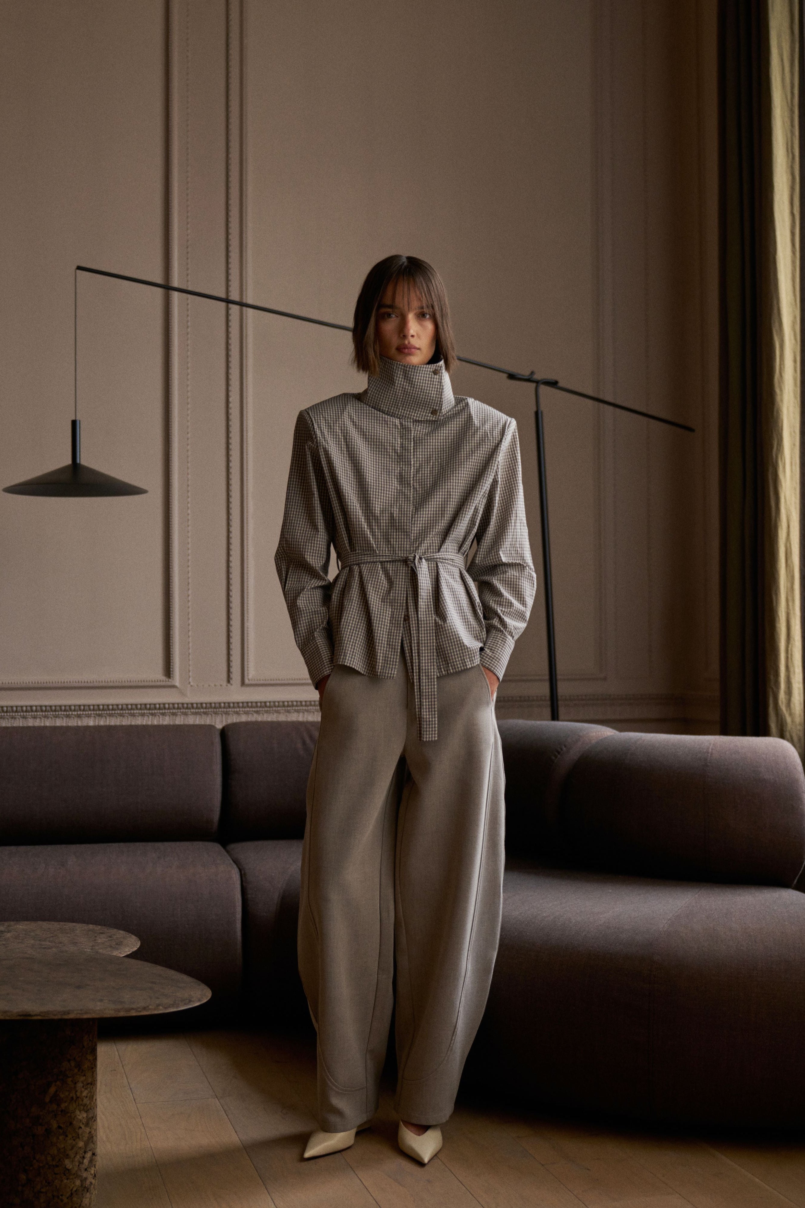 FUNNEL NECK CHECK SHIRT - GREY