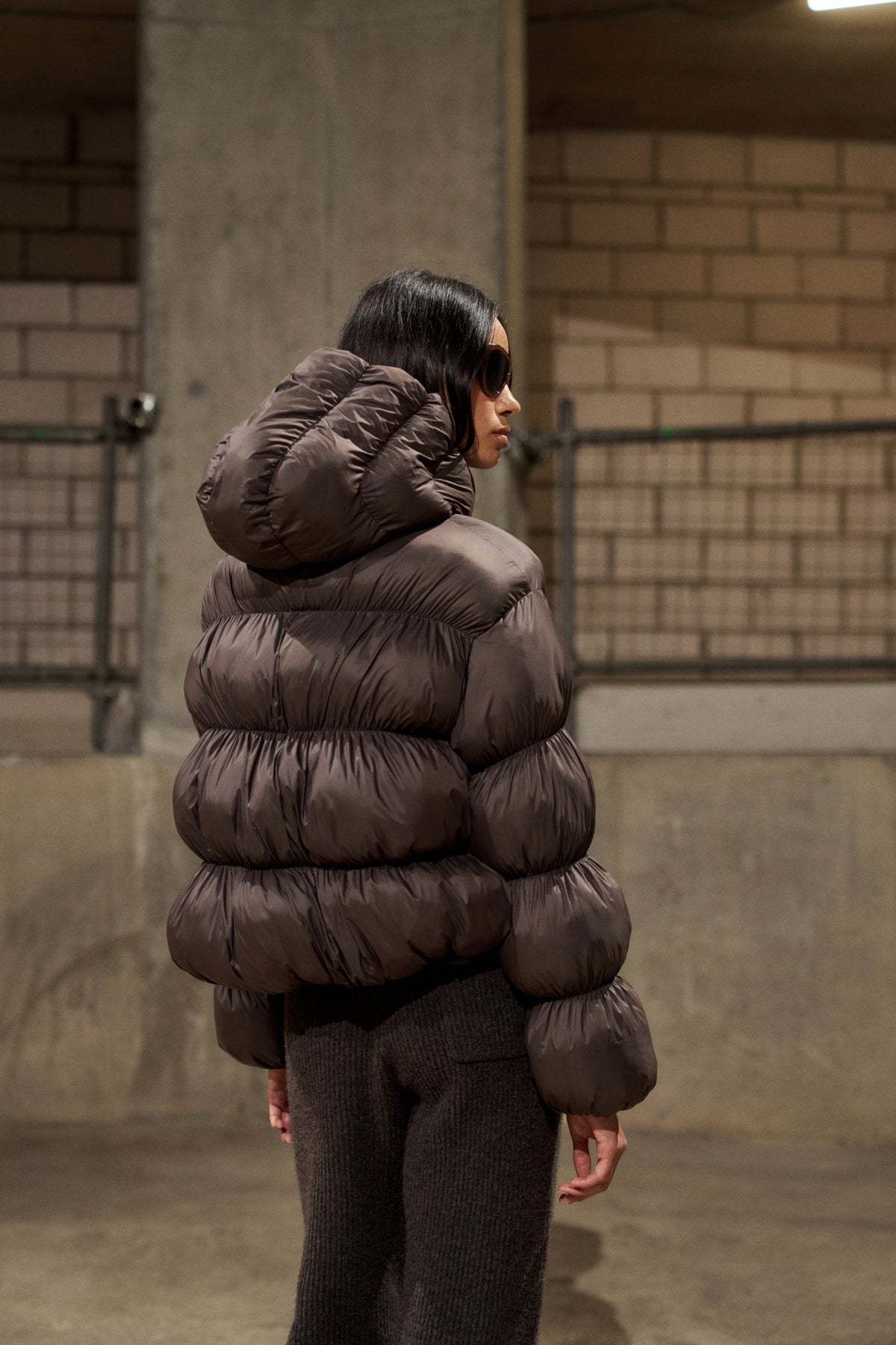 BUBBLE HOODED PUFFER COAT - CHOCOLATE