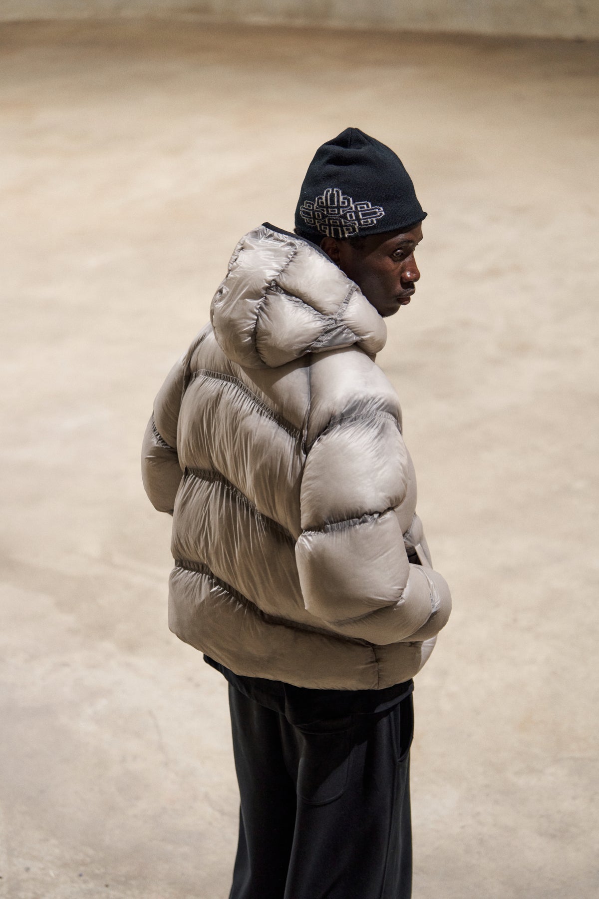 TRANSLUCENT PUFFER COAT - OFF WHITE