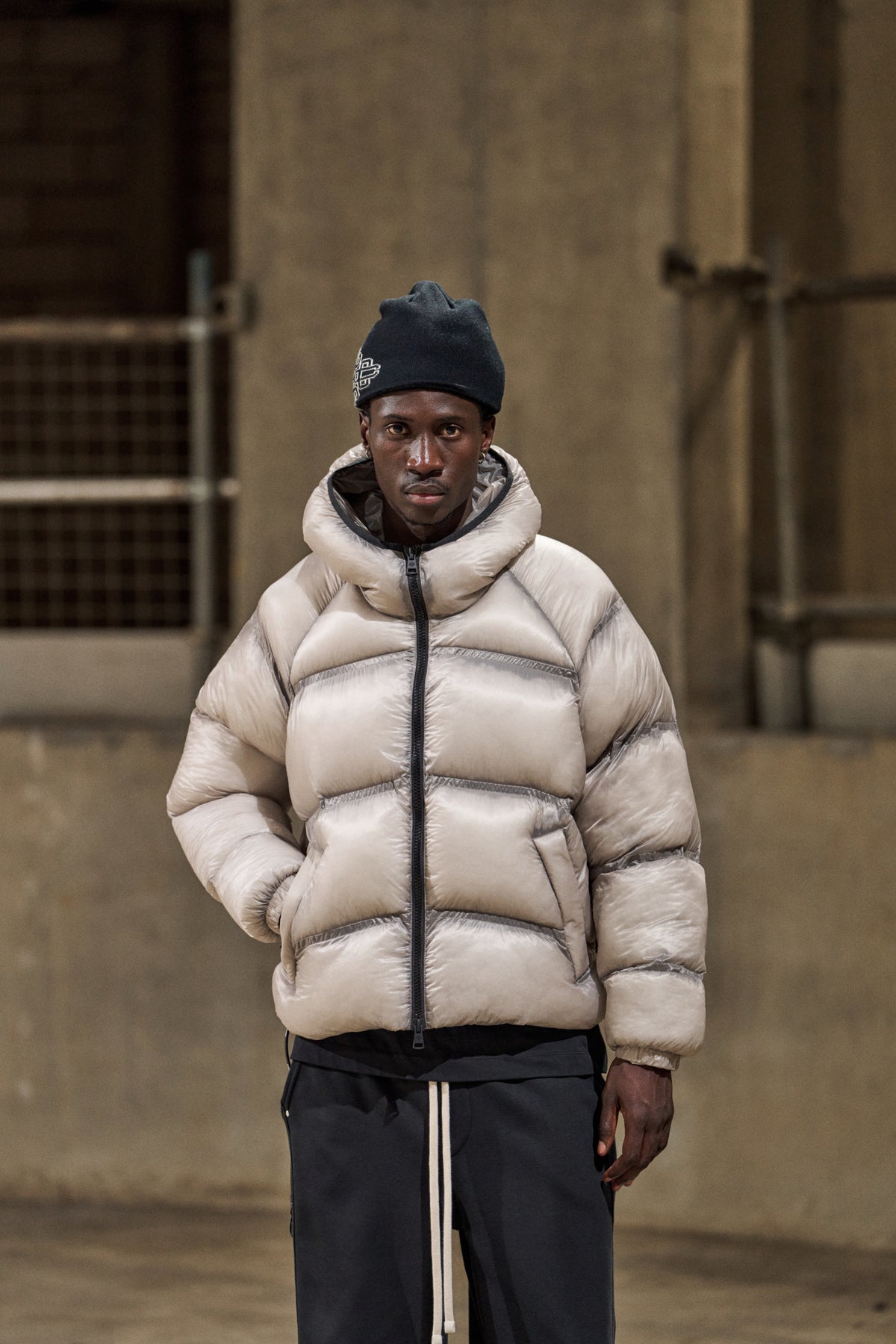 TRANSLUCENT PUFFER COAT - OFF WHITE