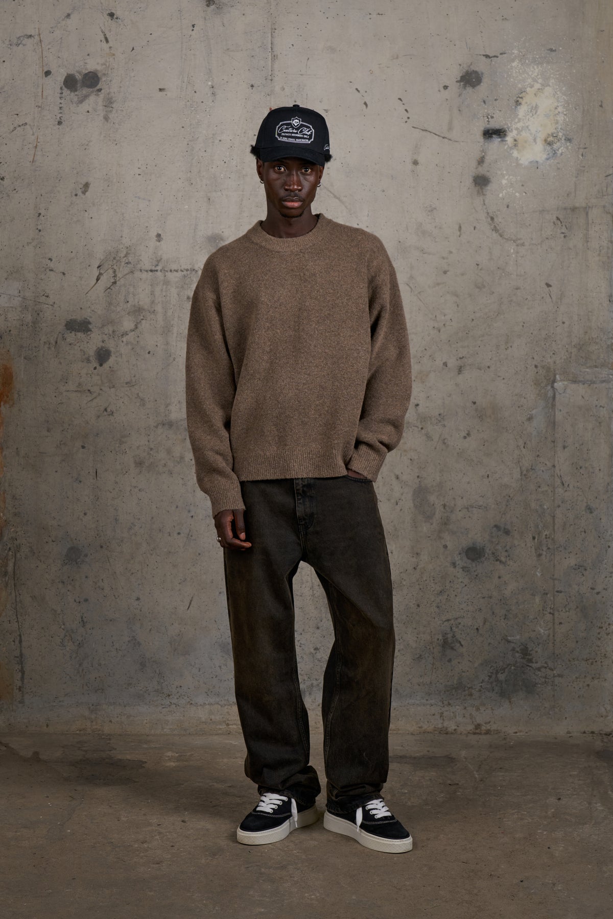 COPYRIGHT BRUSHED KNIT JUMPER - BROWN