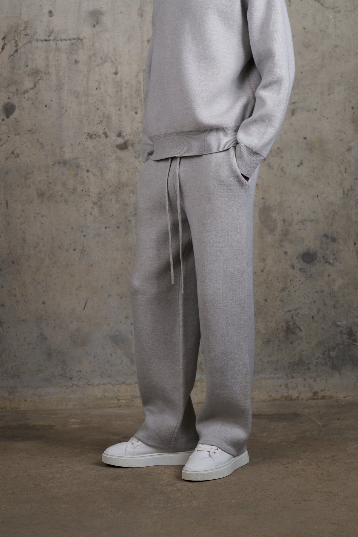 COMPACT KNIT COPYRIGHT JOGGERS - GREY