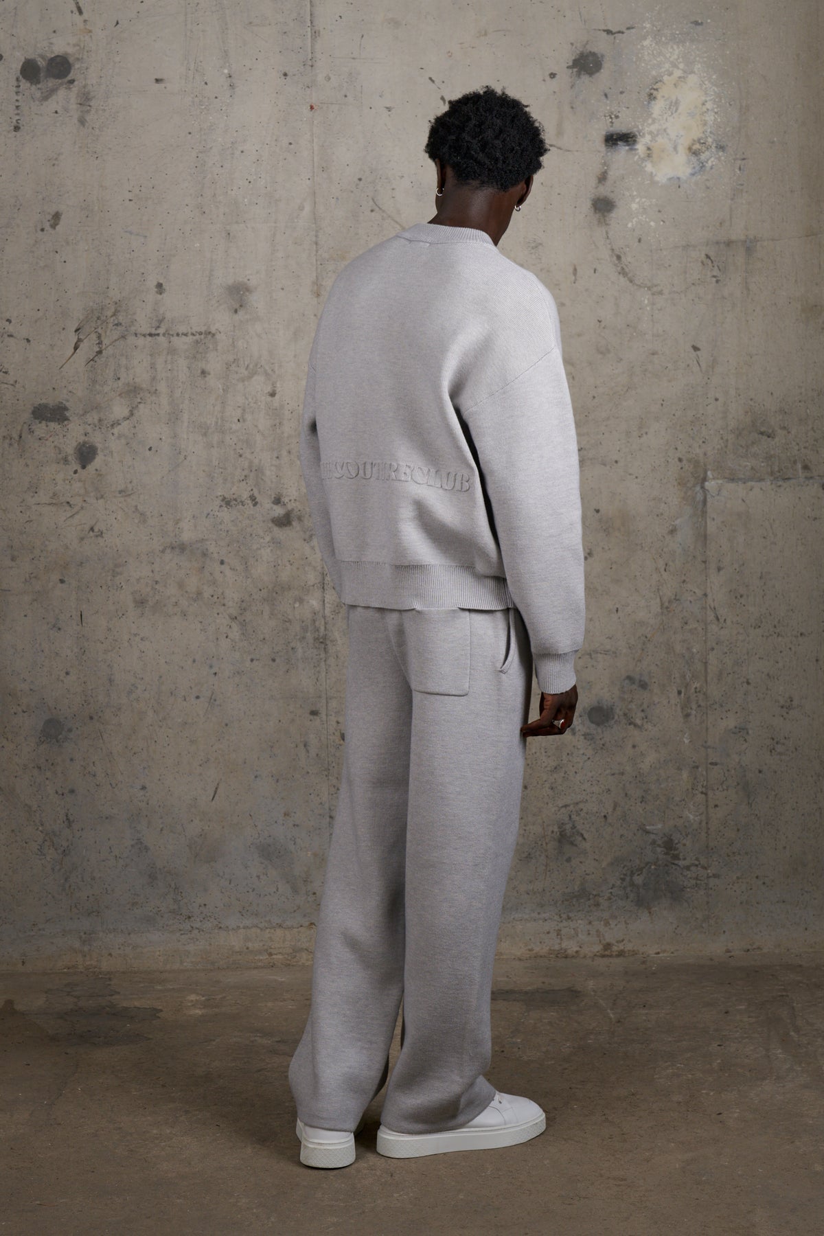COMPACT KNIT COPYRIGHT CREW - GREY