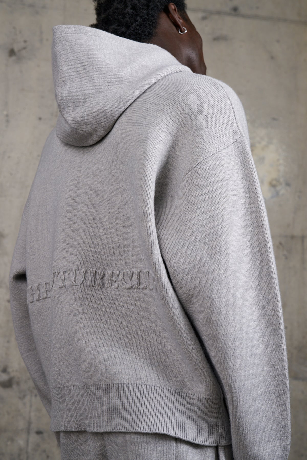 COMPACT KNIT COPYRIGHT HOODIE - GREY