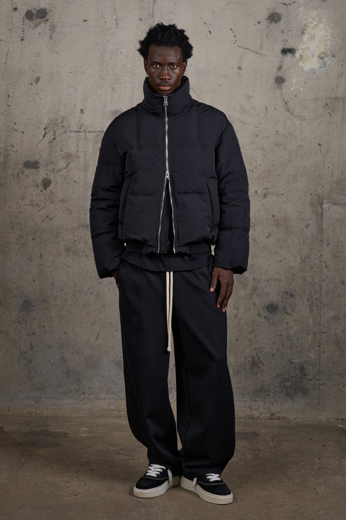 KNITTED PANEL PUFFER COAT - BLACK