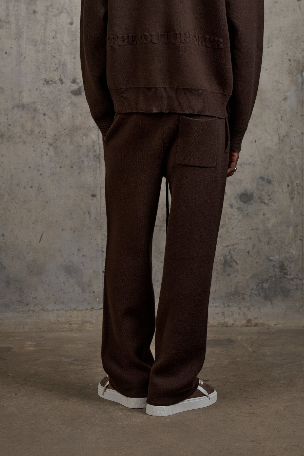 COMPACT KNIT COPYRIGHT JOGGERS - BROWN