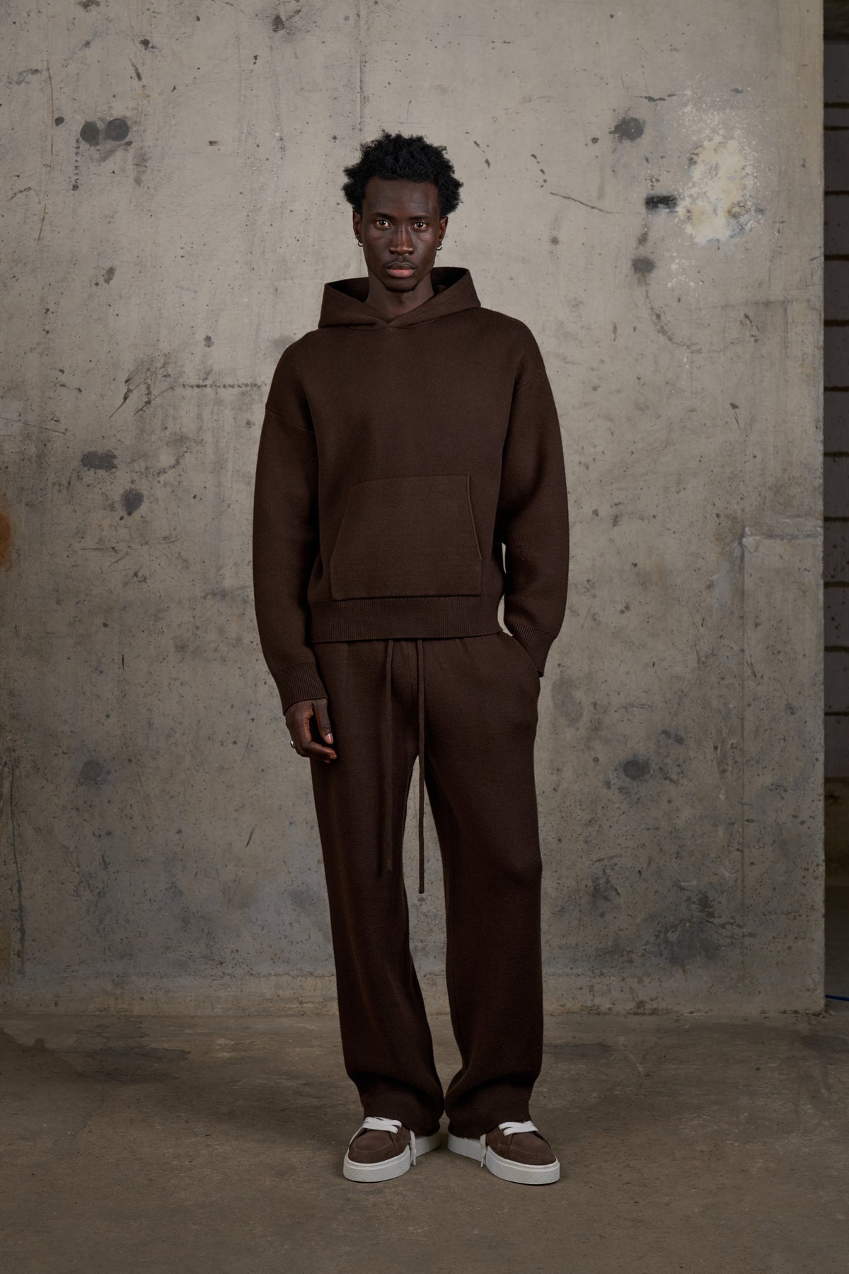 COMPACT KNIT COPYRIGHT JOGGERS - BROWN