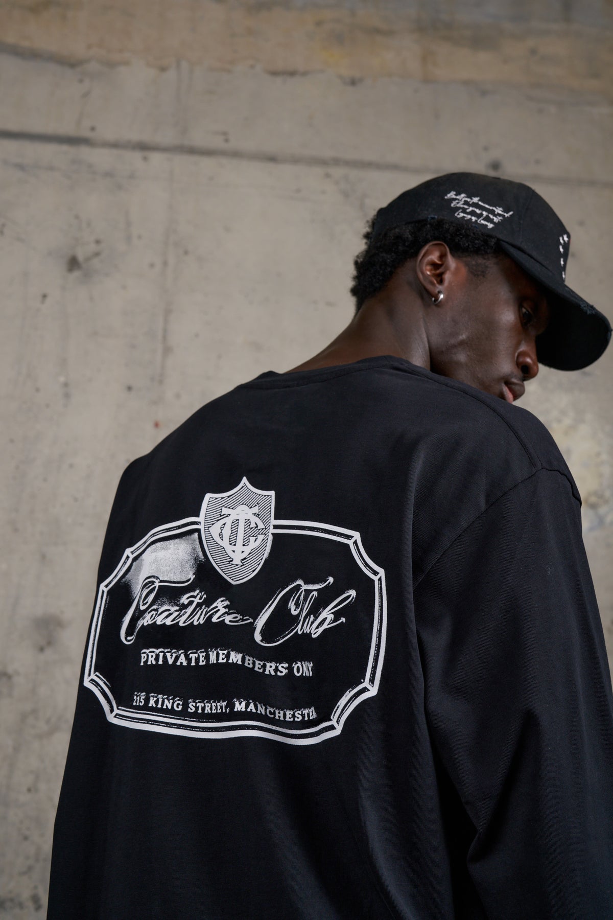 PRIVATE MEMBERS CLUB LONG SLEEVE T-SHIRT - BLACK