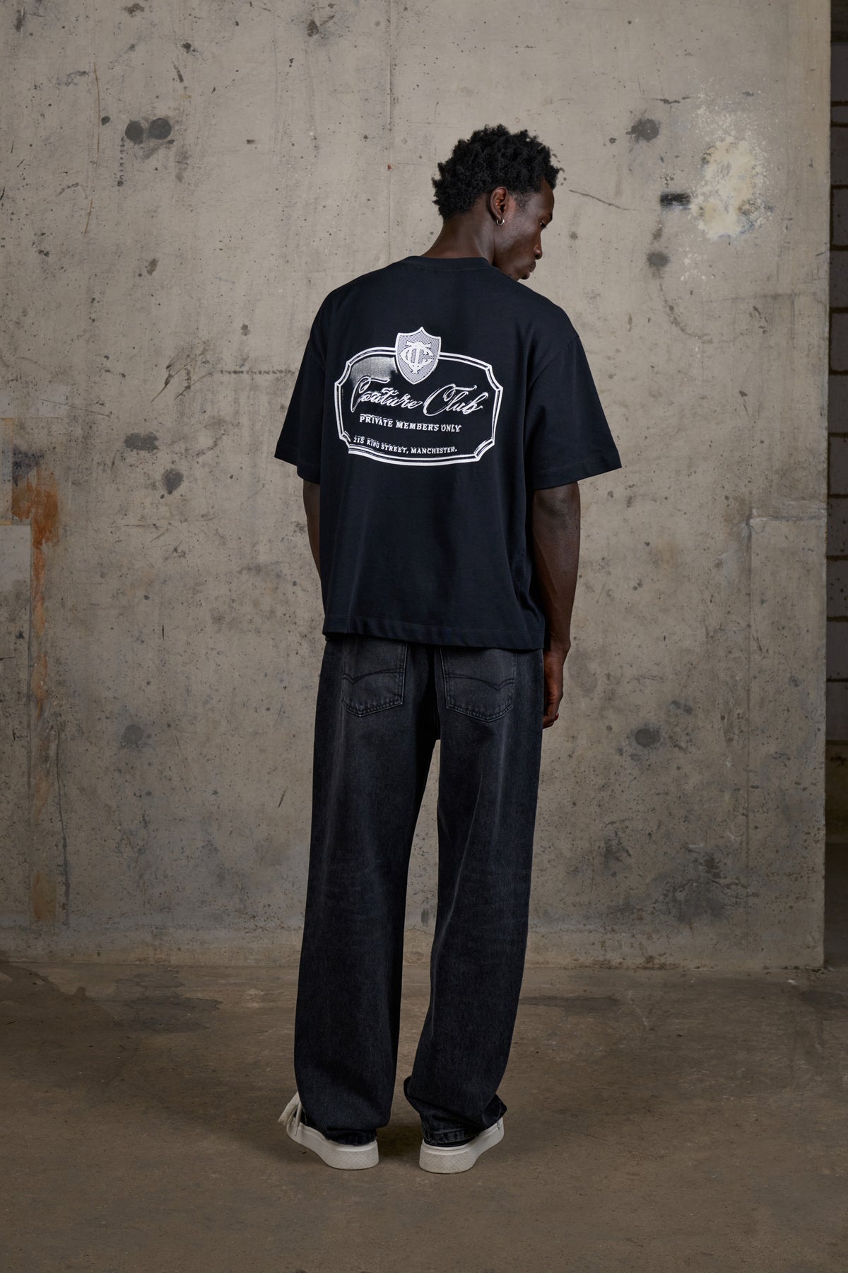 PRIVATE MEMBERS CLUB T-SHIRT - BLACK