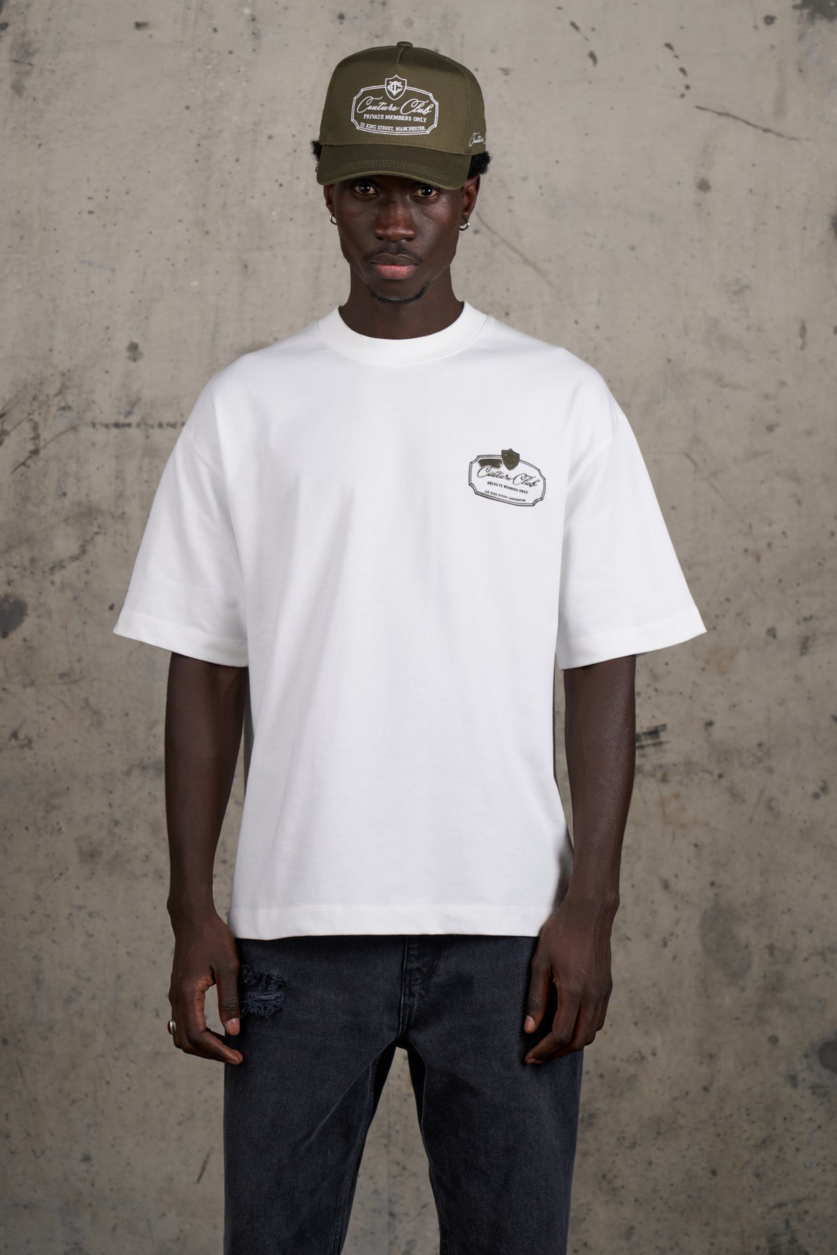 PRIVATE MEMBERS CLUB T-SHIRT - OFF WHITE