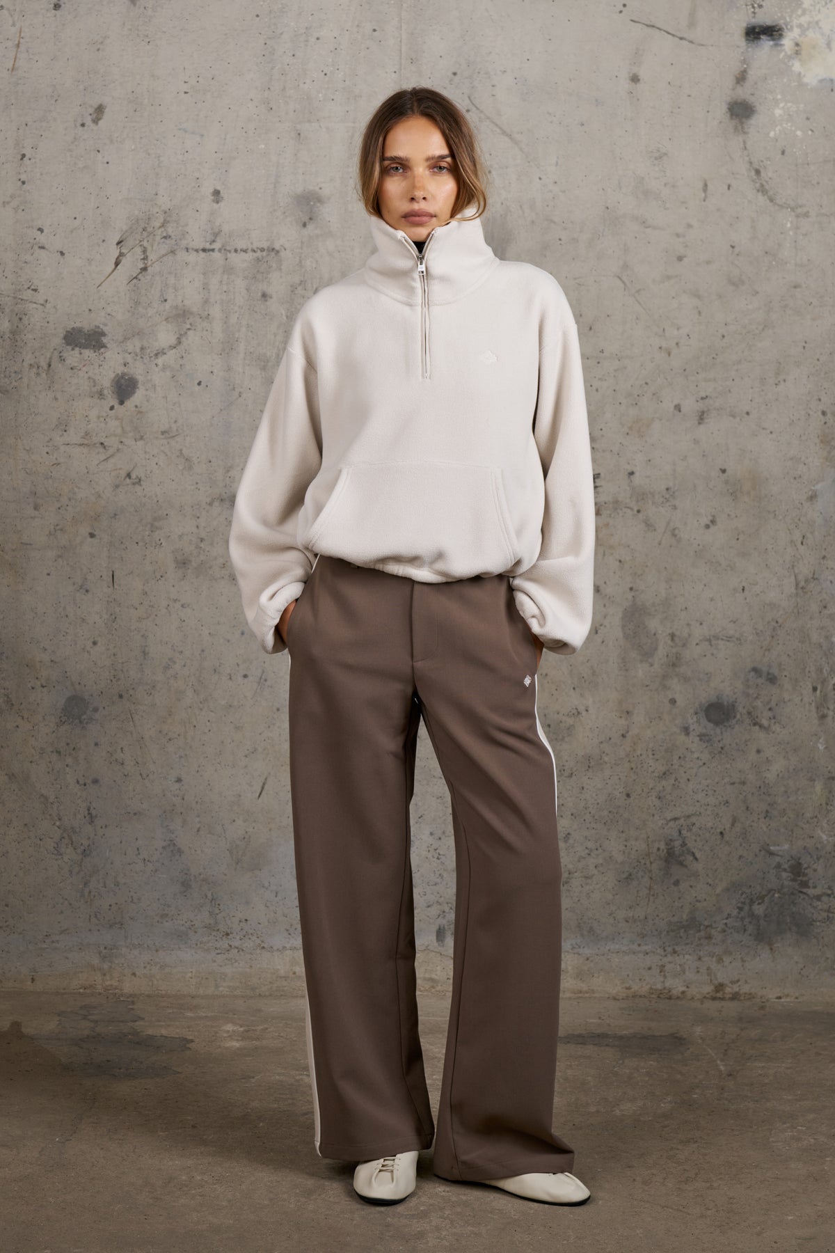 COMPACT FLEECE QUARTER ZIP - BONE