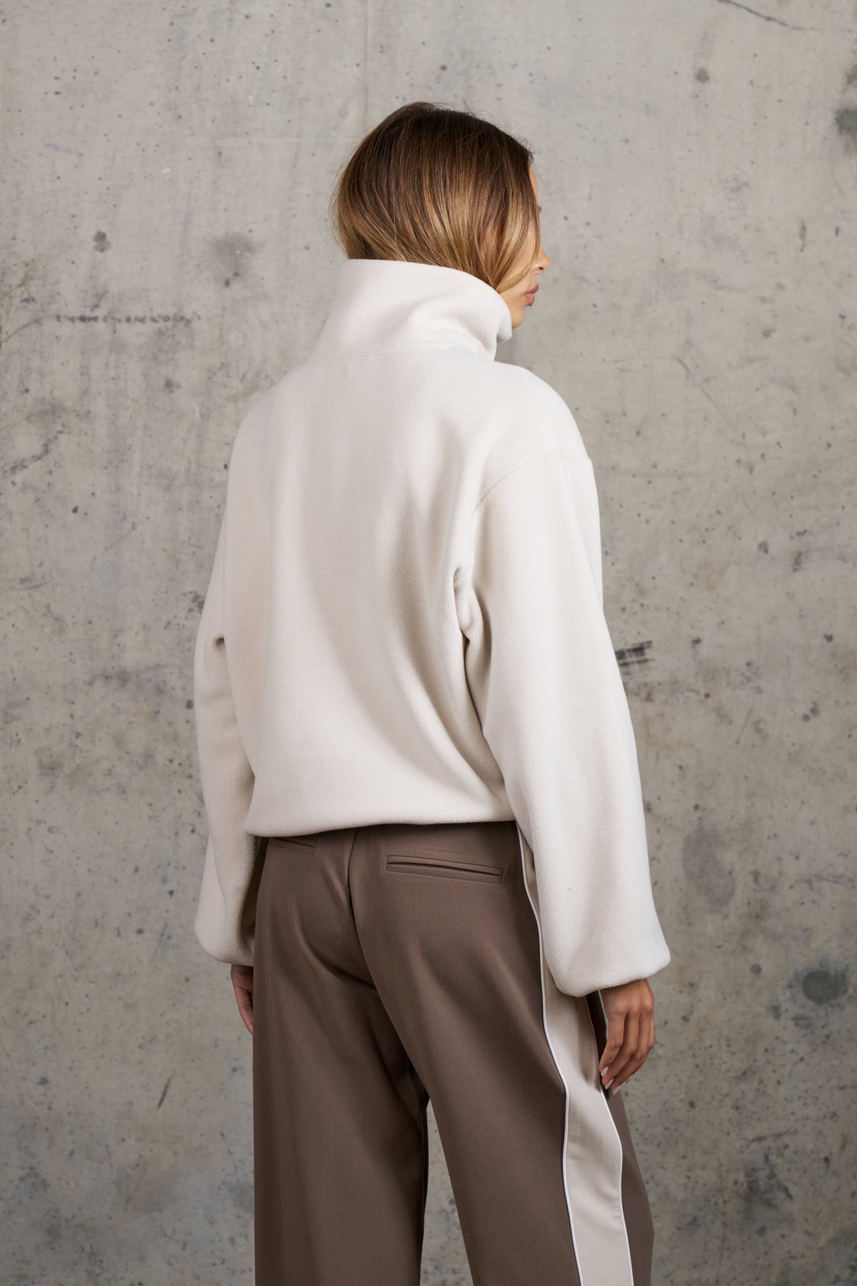 COMPACT FLEECE QUARTER ZIP - BONE