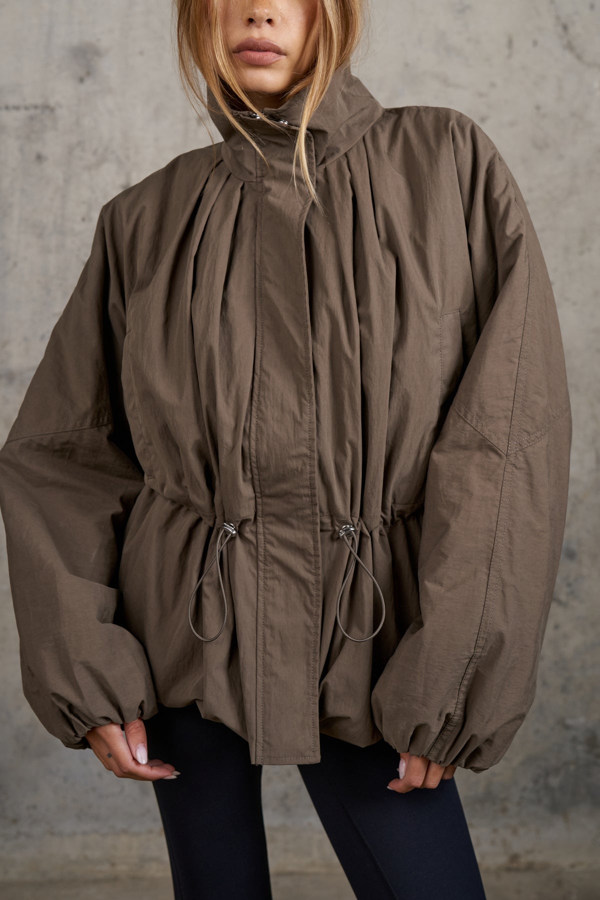 CINCHED WAIST FUNNEL NECK PADDED JACKET - BROWN
