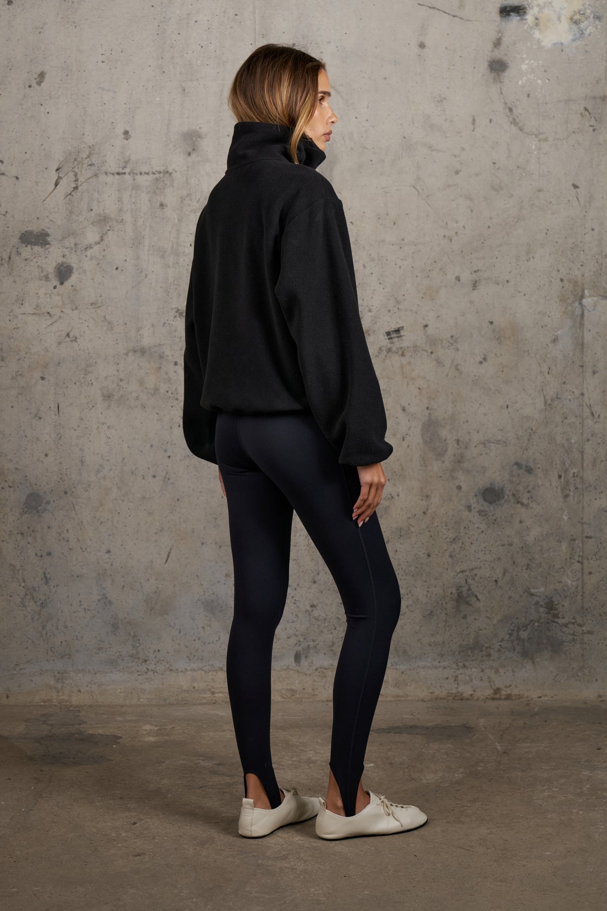 COMPACT FLEECE QUARTER ZIP - BLACK