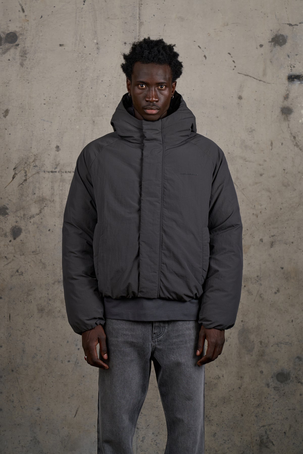 REVERSIBLE PUFFER COAT - CHARCOAL