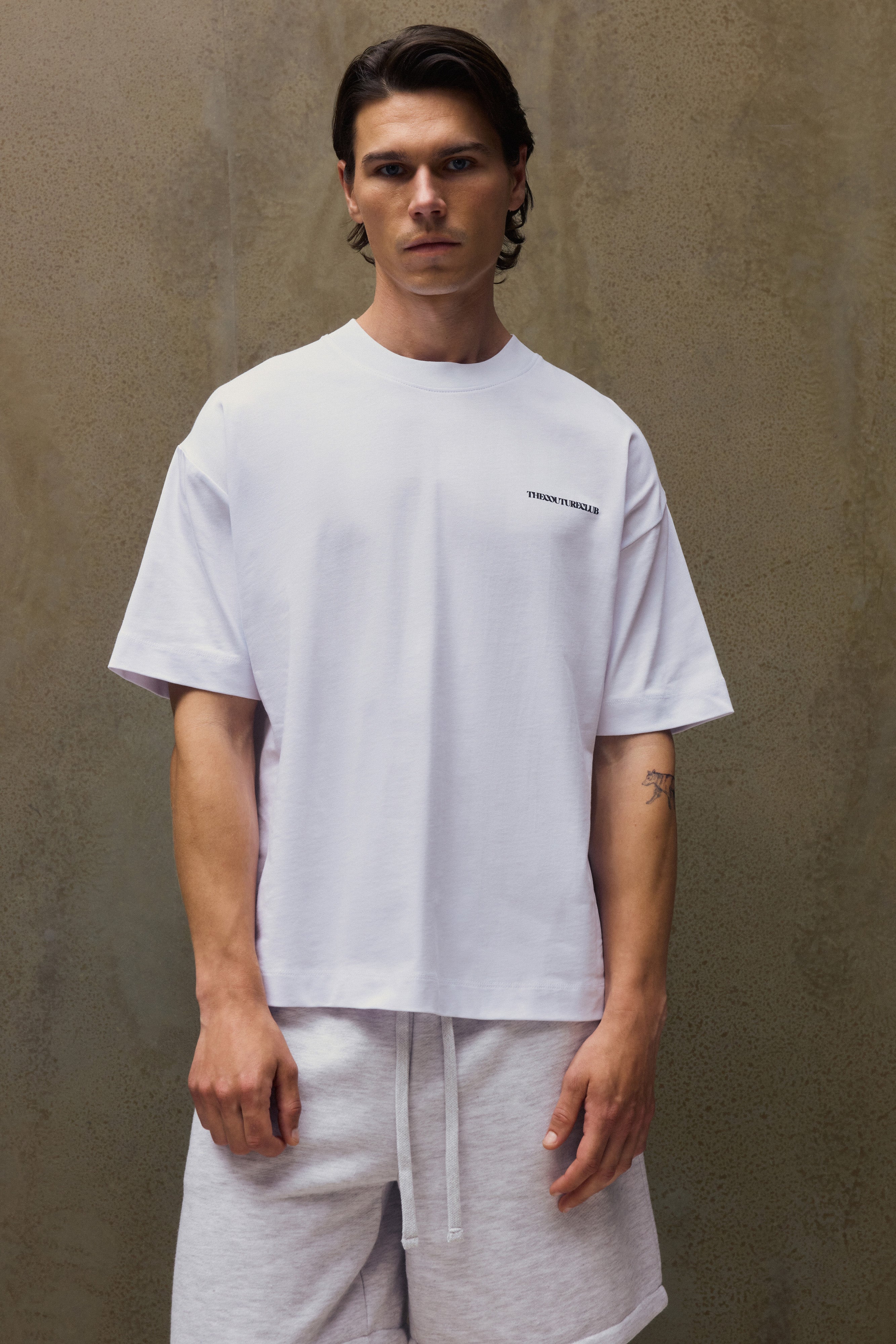 COPYRIGHT GRAPHIC PRINT T-SHIRT - WHITE
